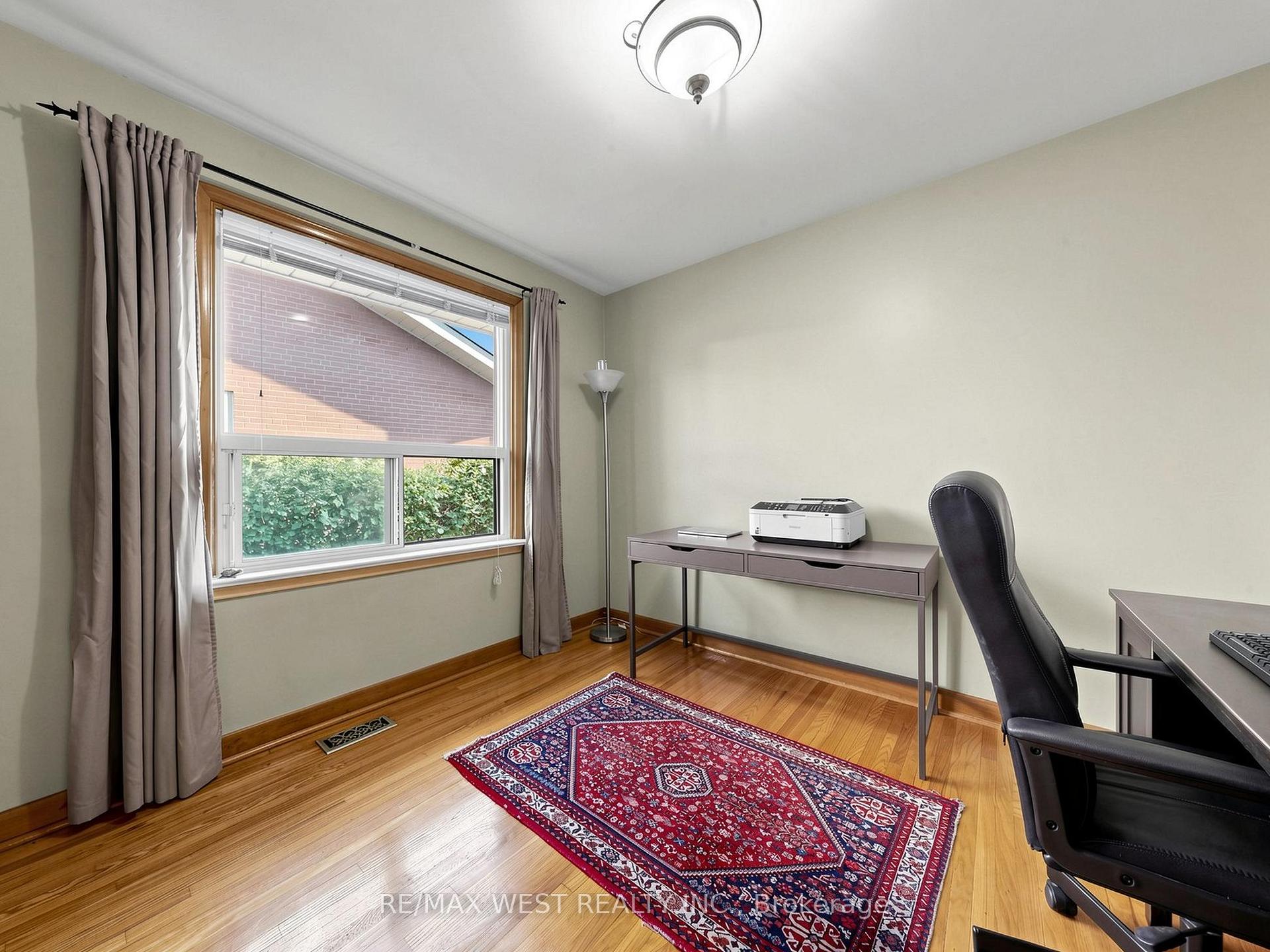 Photo 22 of 941 Willowdale Avenue, North York, Newtonbrook East — HOMEH