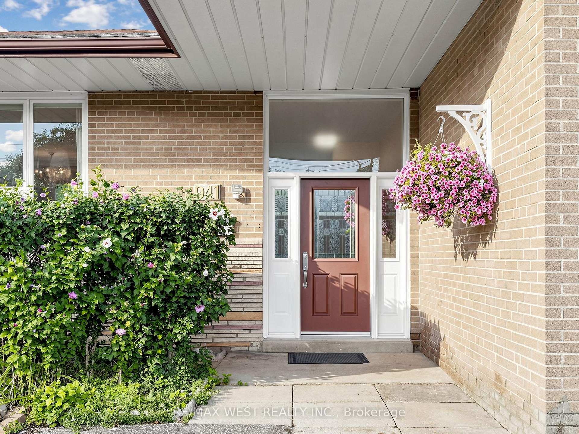 Photo 47 of 941 Willowdale Avenue, North York, Newtonbrook East — HOMEH