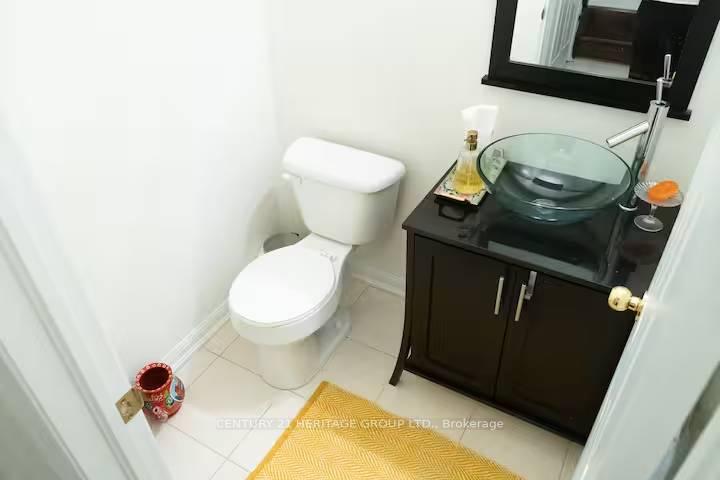 Photo 18 of 99 Sun King Crescent, Barrie, Innis-Shore — HOMEH