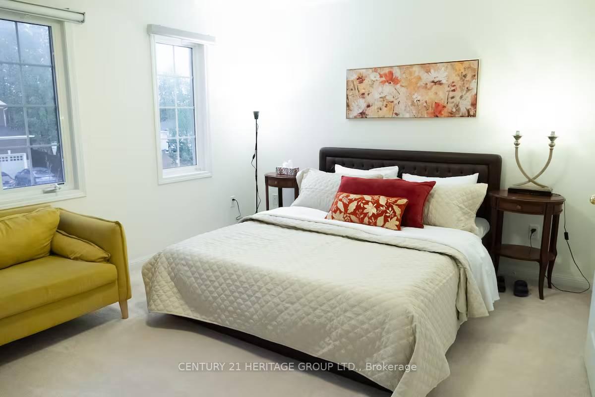 Photo 34 of 99 Sun King Crescent, Barrie, Innis-Shore — HOMEH