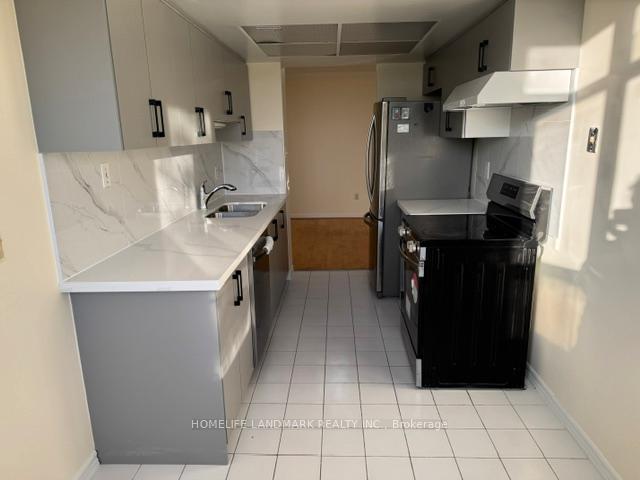 Photo 20 of Unit 305, 30 Malta Avenue, Brampton, Fletcher's Creek South — HOMEH
