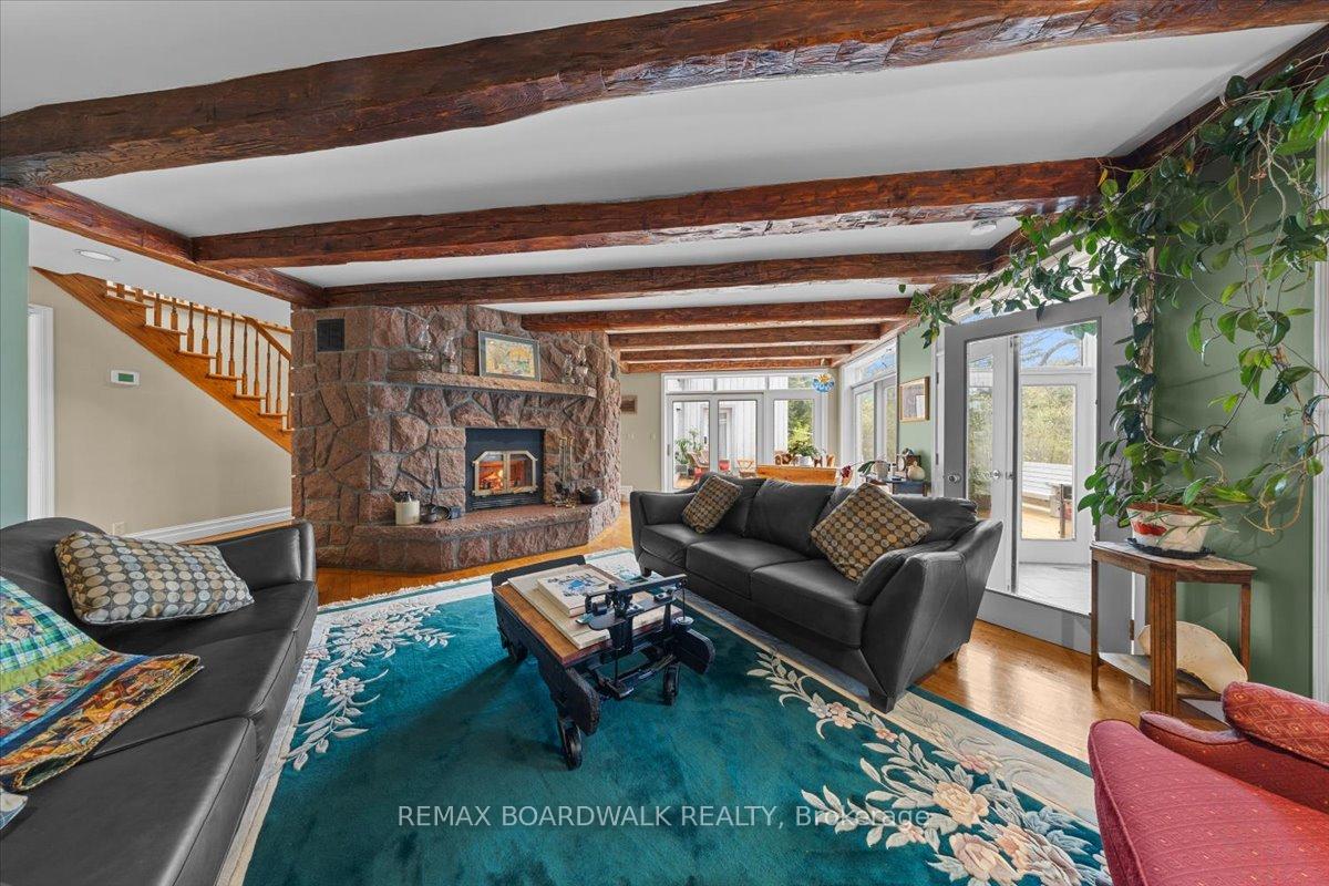 Photo 7 of 2464 Scrivens Drive, Ottawa, Osgoode Twp North of Reg Rd 6 — HOMEH
