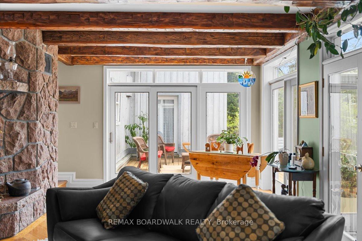Photo 8 of 2464 Scrivens Drive, Ottawa, Osgoode Twp North of Reg Rd 6 — HOMEH
