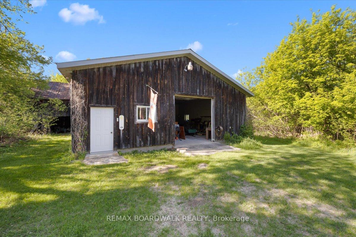 Photo 46 of 2464 Scrivens Drive, Ottawa, Osgoode Twp North of Reg Rd 6 — HOMEH