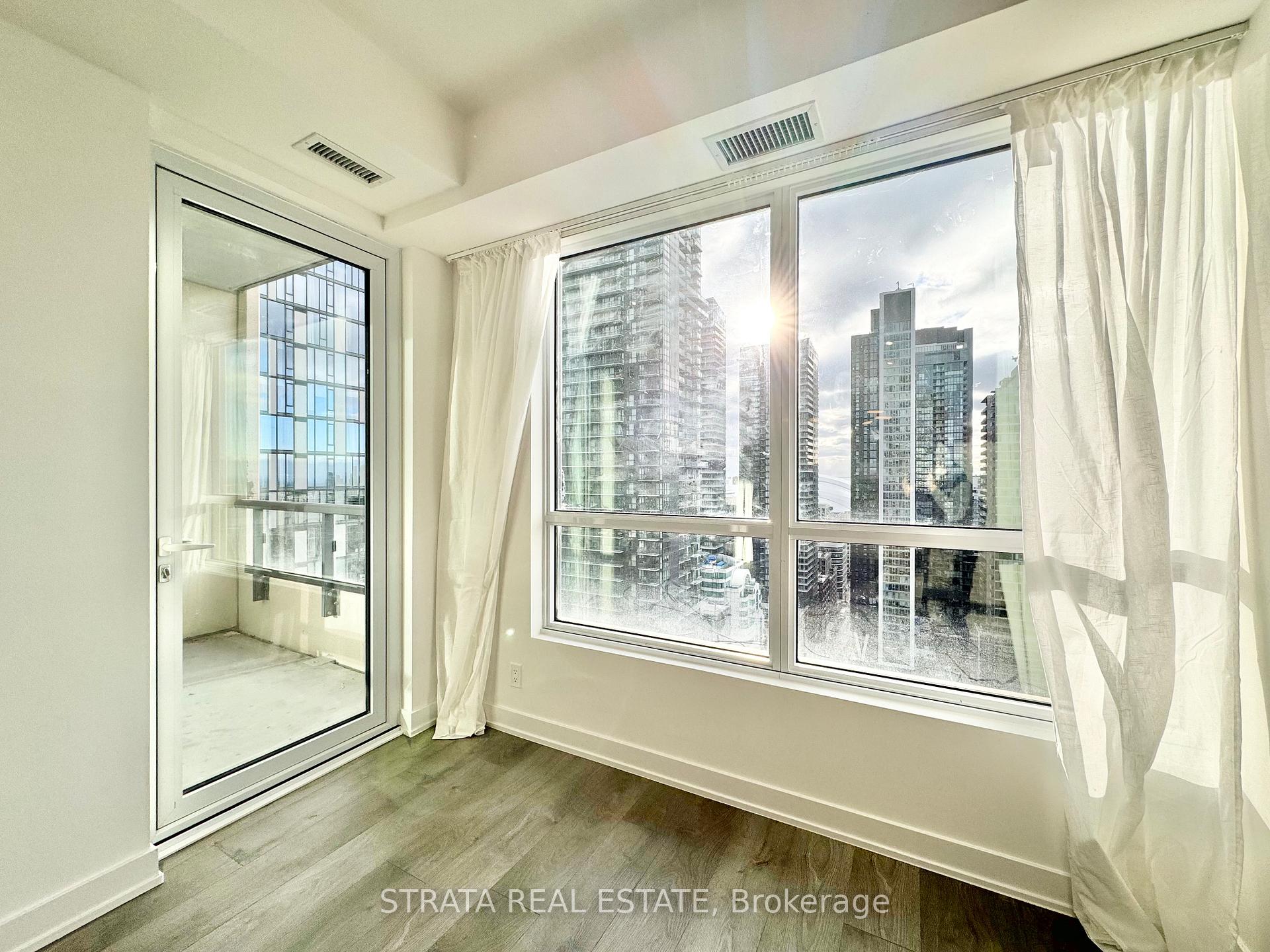 Photo 4 of Unit 2807, 108 Peter Street, Toronto, Waterfront Communities — HOMEH
