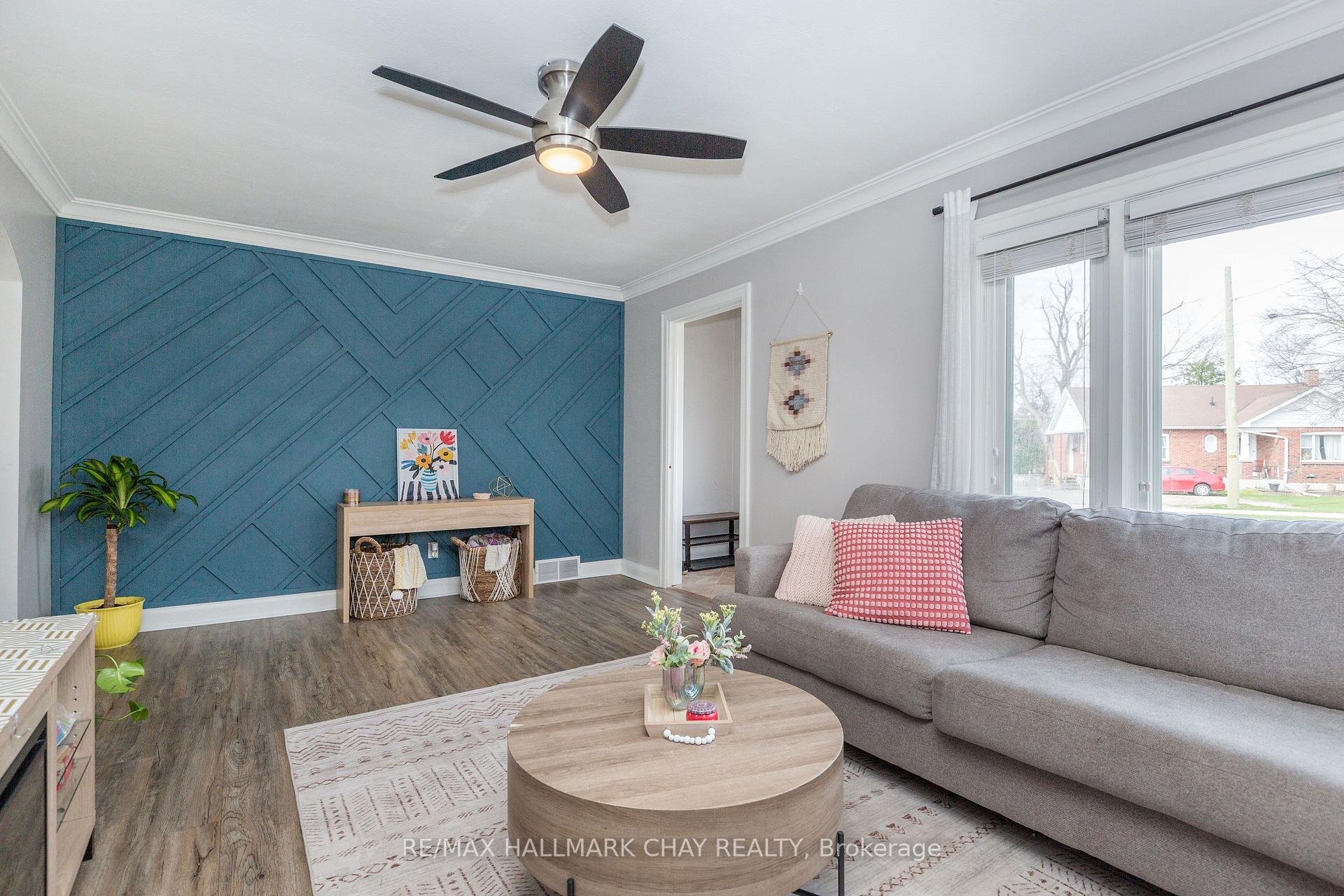 Photo 9 of 177 Duckworth Street, Barrie, Codrington — HOMEH