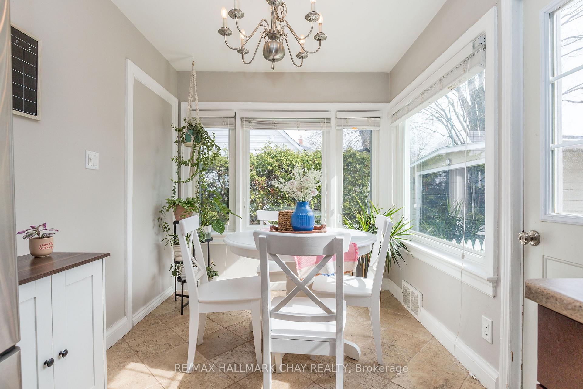 Photo 13 of 177 Duckworth Street, Barrie, Codrington — HOMEH