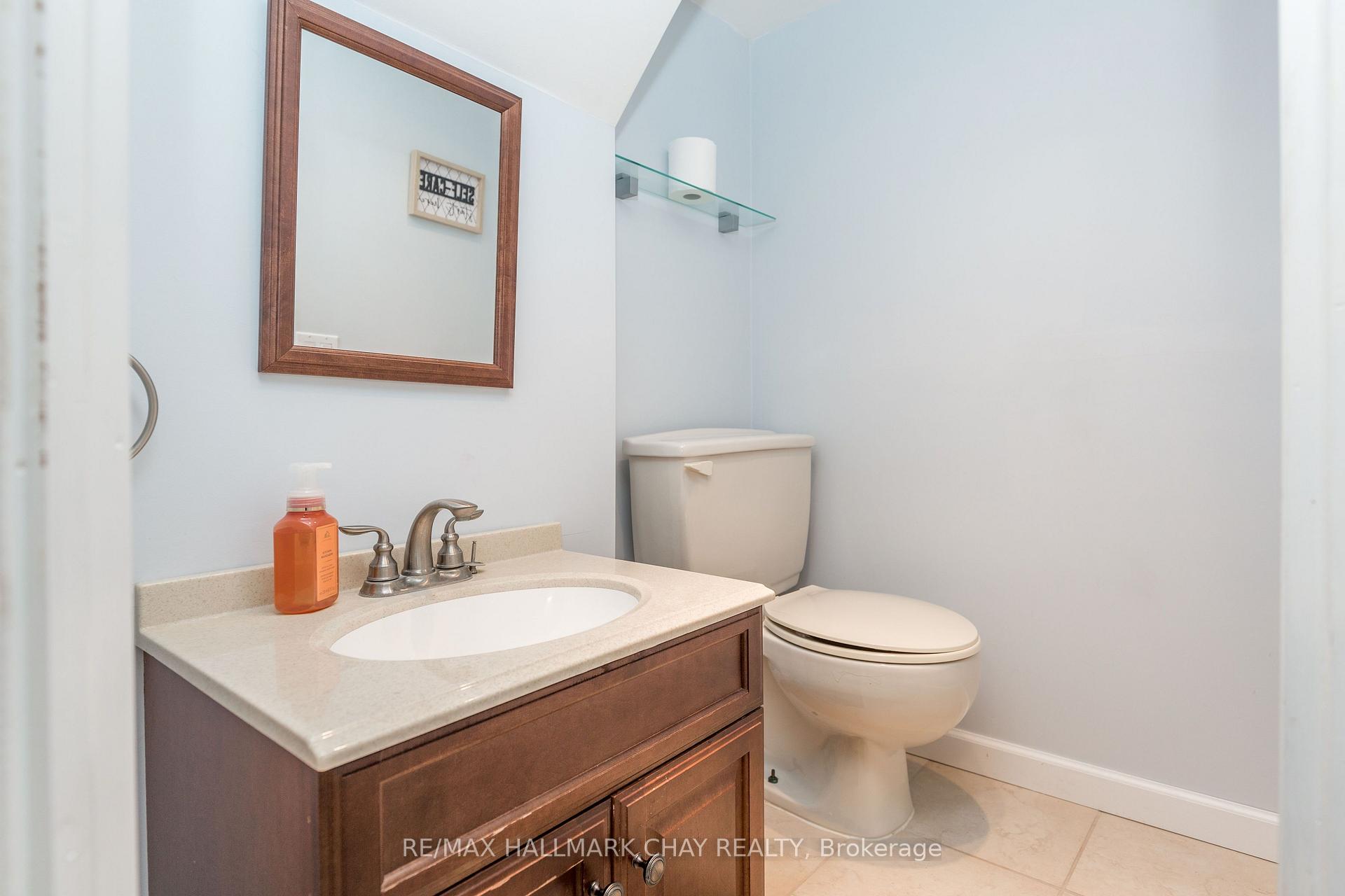 Photo 33 of 177 Duckworth Street, Barrie, Codrington — HOMEH
