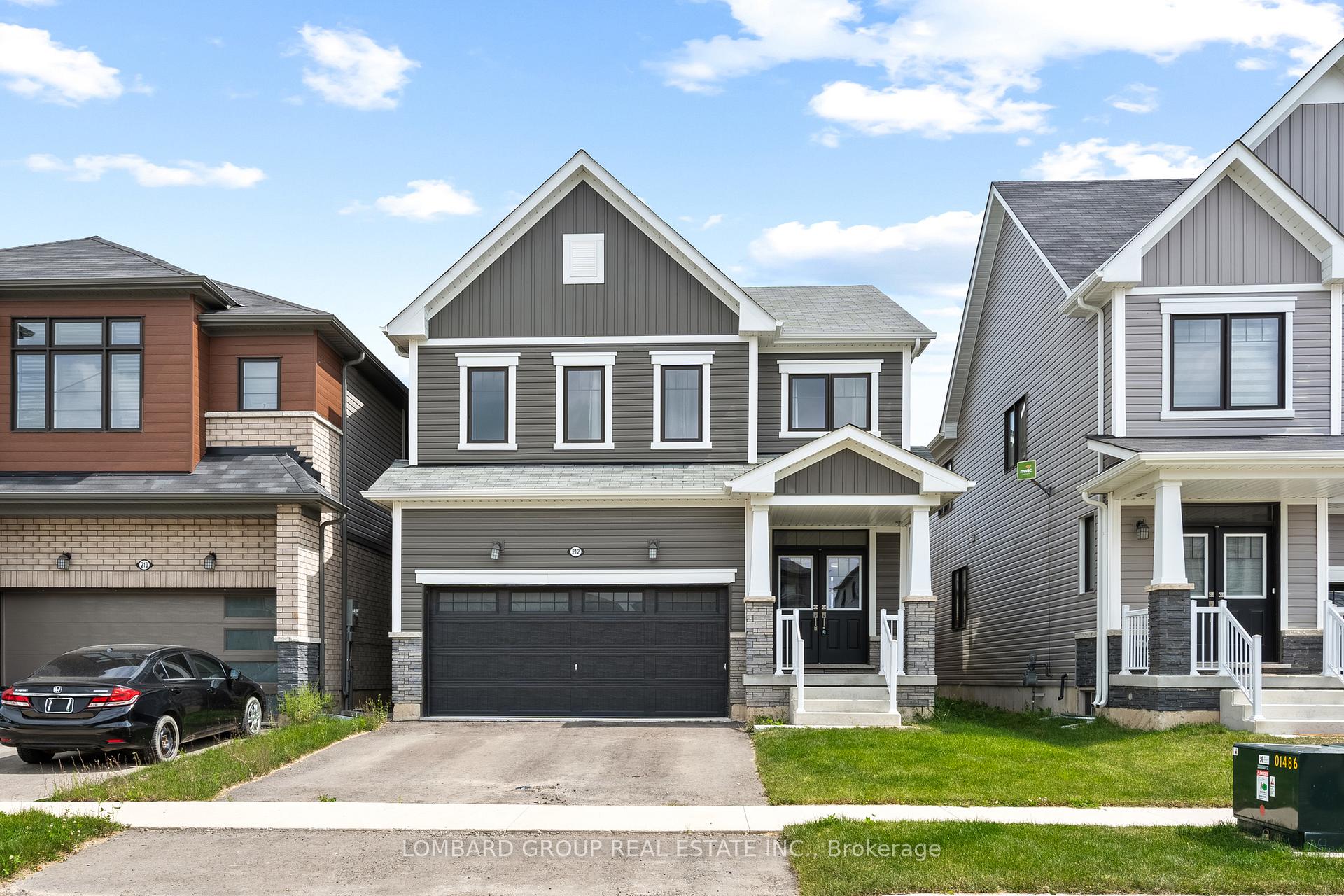 Photo 2 of 212 Vanilla Trail, Thorold, Rolling Meadows — HOMEH