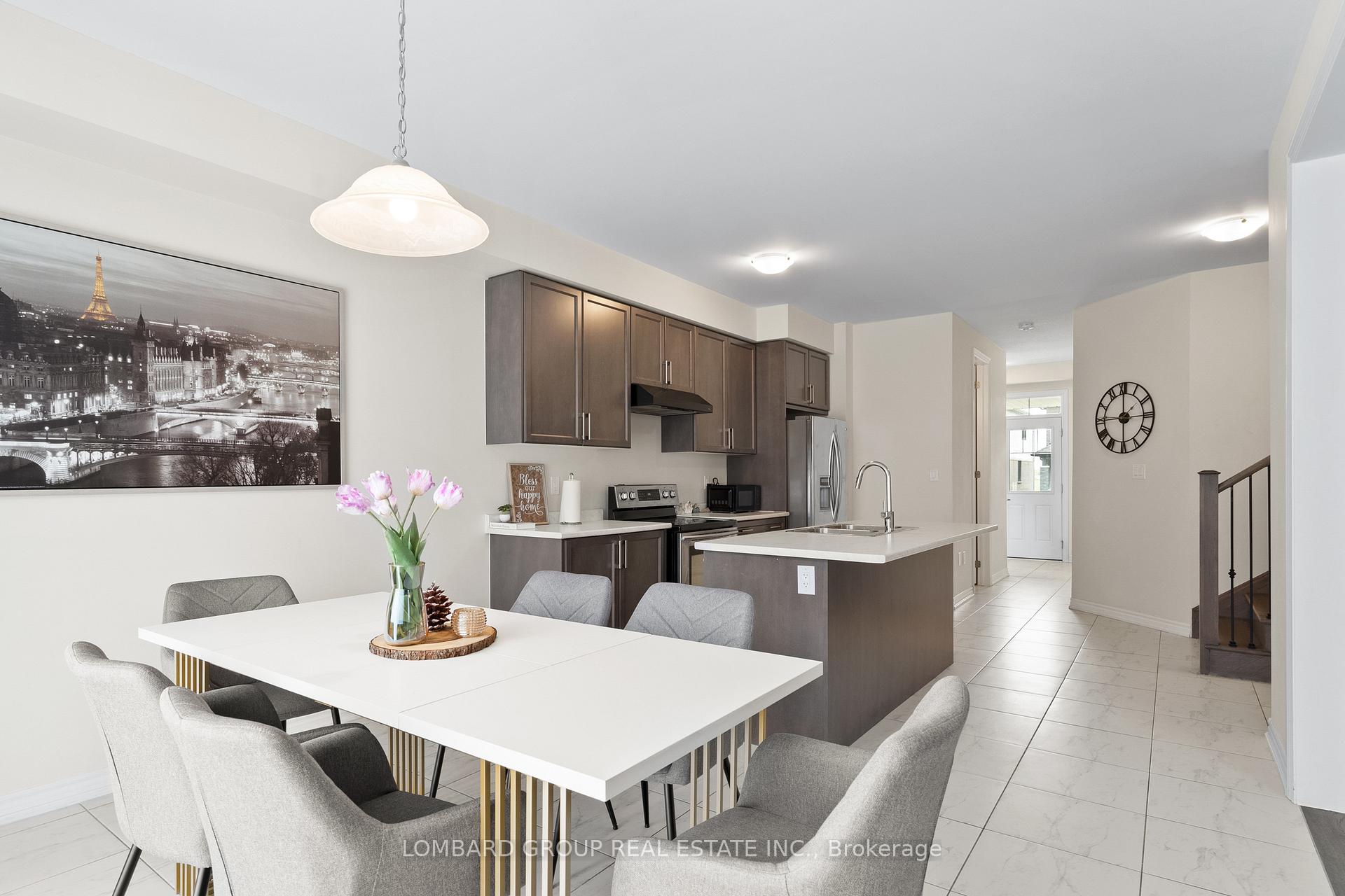 Photo 10 of 212 Vanilla Trail, Thorold, Rolling Meadows — HOMEH