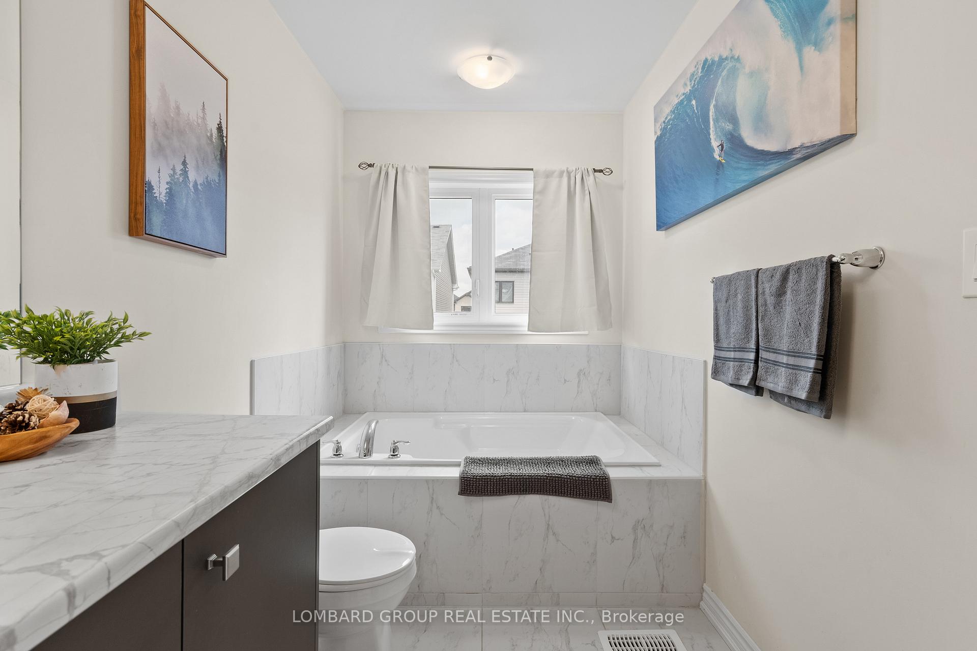 Photo 25 of 212 Vanilla Trail, Thorold, Rolling Meadows — HOMEH