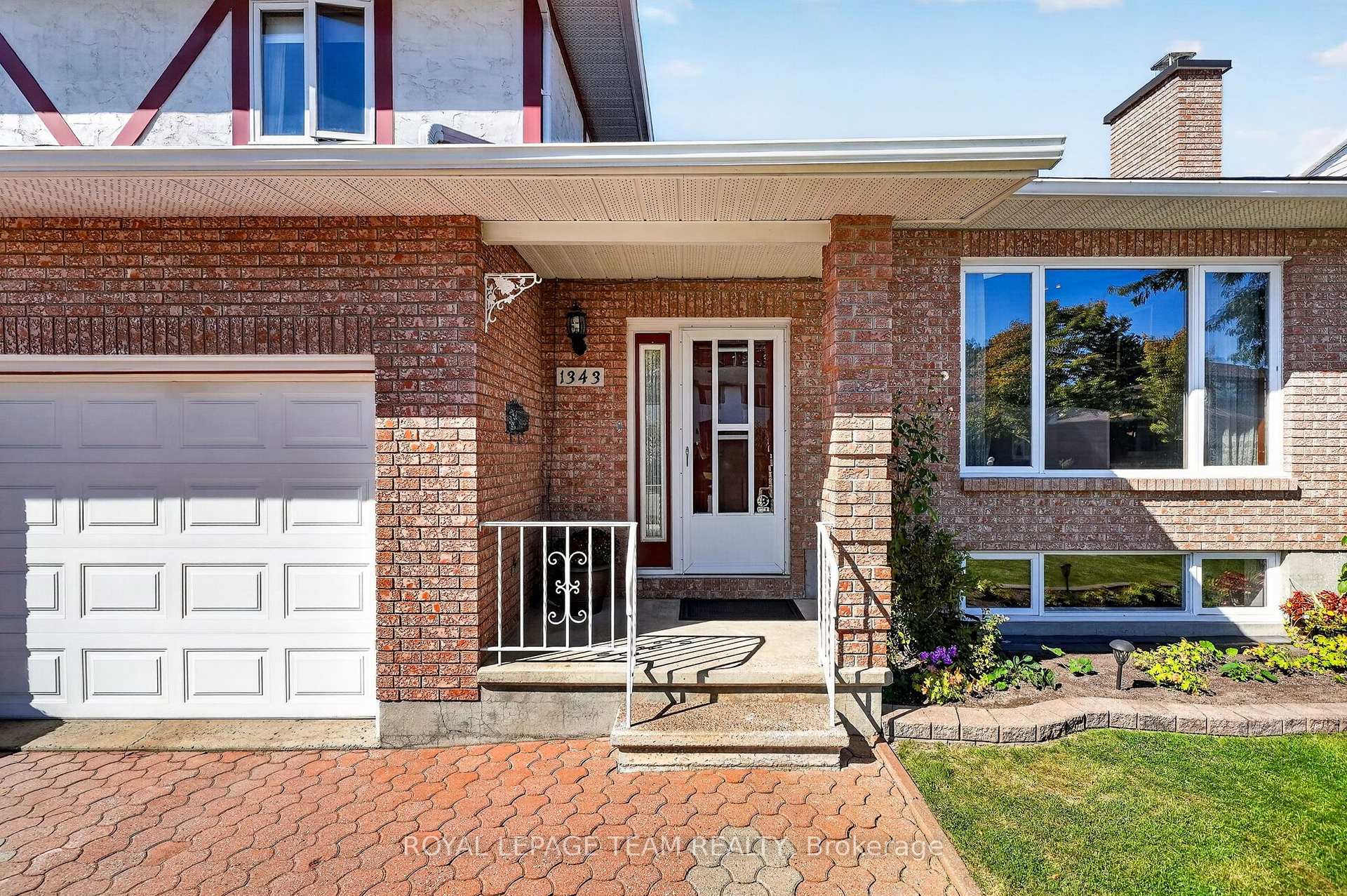 Photo 4 of 1343 Baden Avenue, Ottawa, Emerald Woods/Sawmill Creek — HOMEH