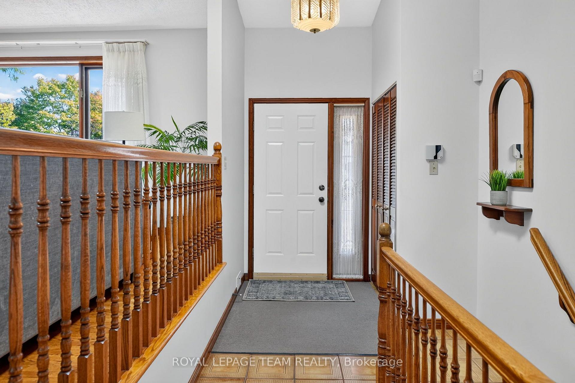 Photo 6 of 1343 Baden Avenue, Ottawa, Emerald Woods/Sawmill Creek — HOMEH