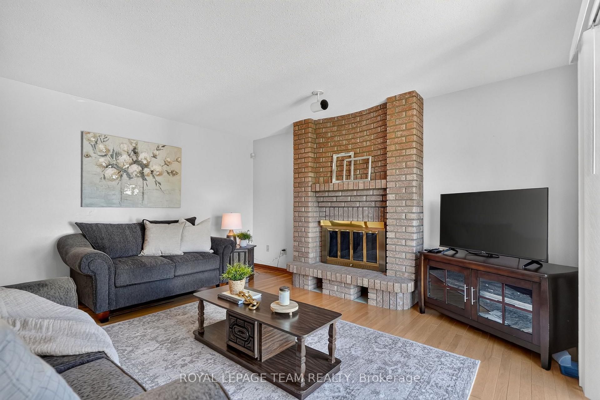 Photo 23 of 1343 Baden Avenue, Ottawa, Emerald Woods/Sawmill Creek — HOMEH