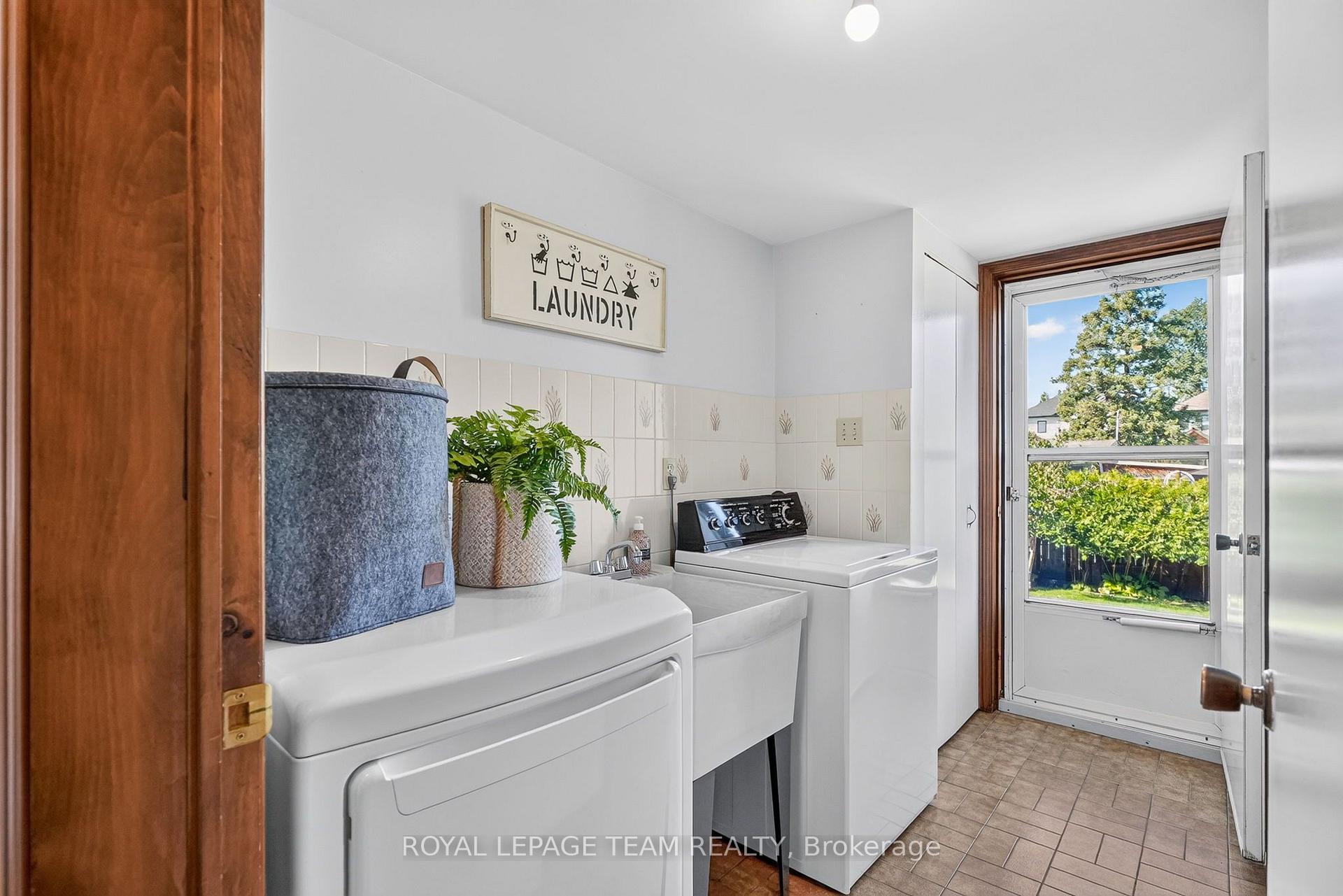 Photo 24 of 1343 Baden Avenue, Ottawa, Emerald Woods/Sawmill Creek — HOMEH