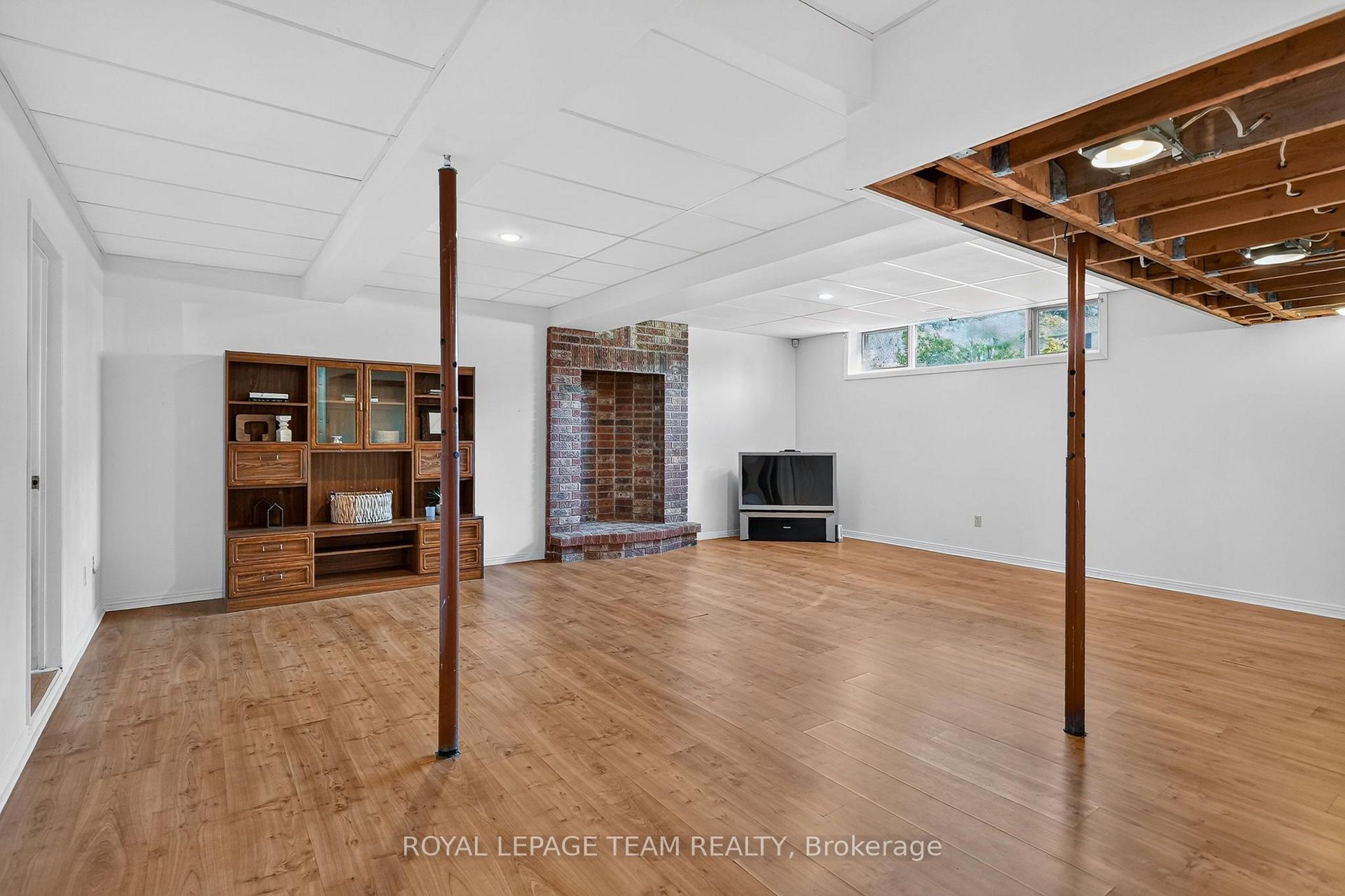 Photo 36 of 1343 Baden Avenue, Ottawa, Emerald Woods/Sawmill Creek — HOMEH