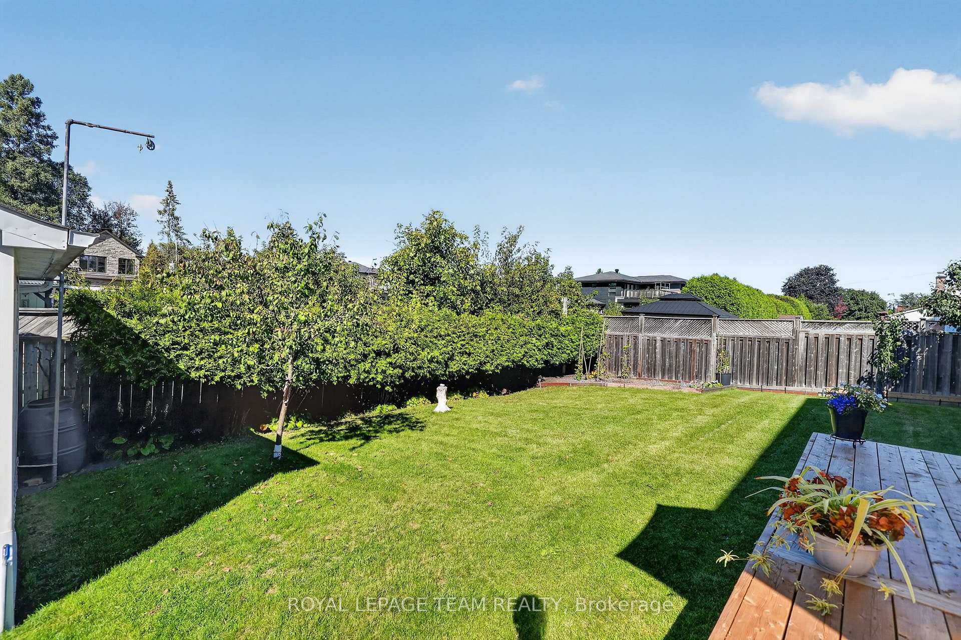 Photo 43 of 1343 Baden Avenue, Ottawa, Emerald Woods/Sawmill Creek — HOMEH