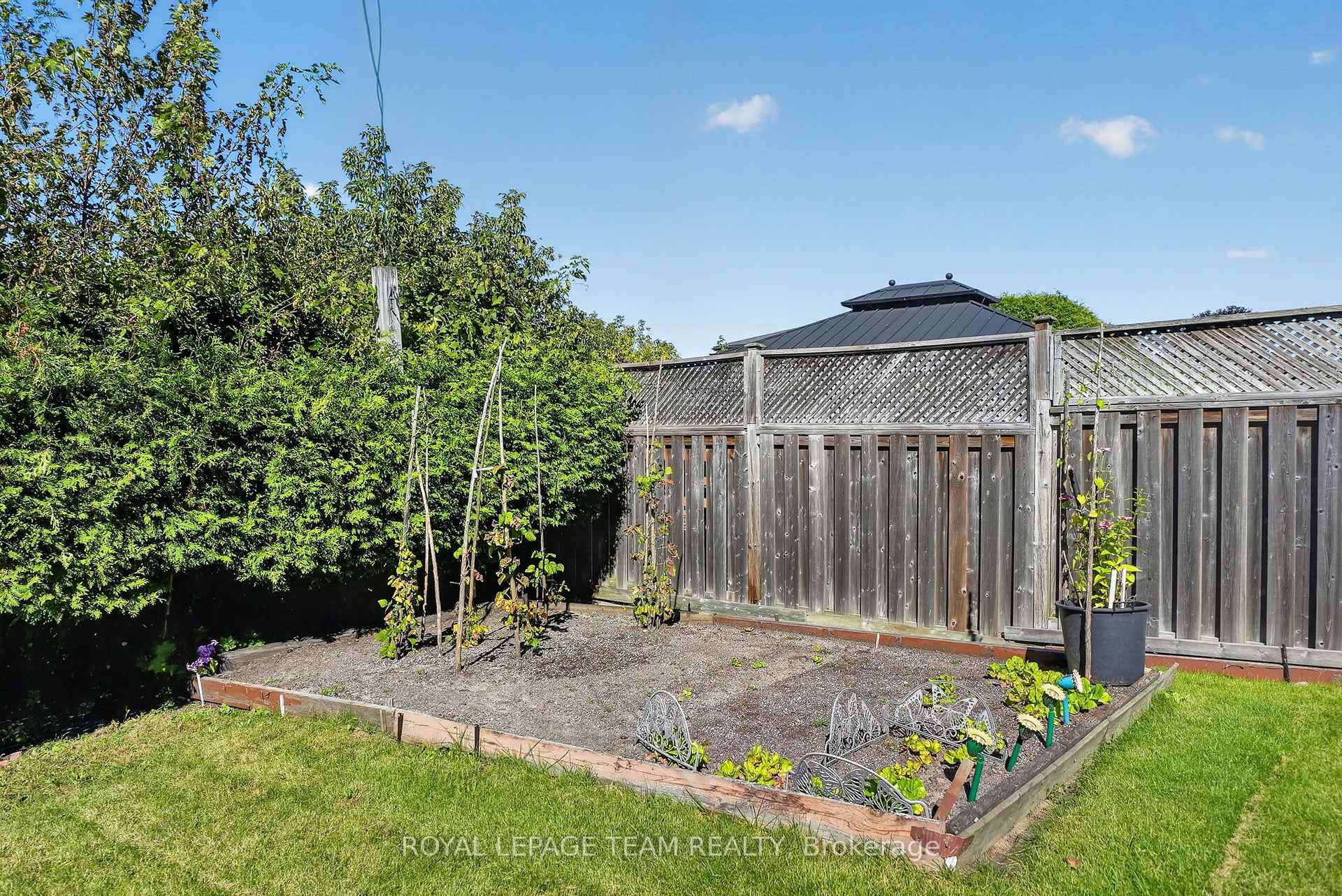 Photo 44 of 1343 Baden Avenue, Ottawa, Emerald Woods/Sawmill Creek — HOMEH