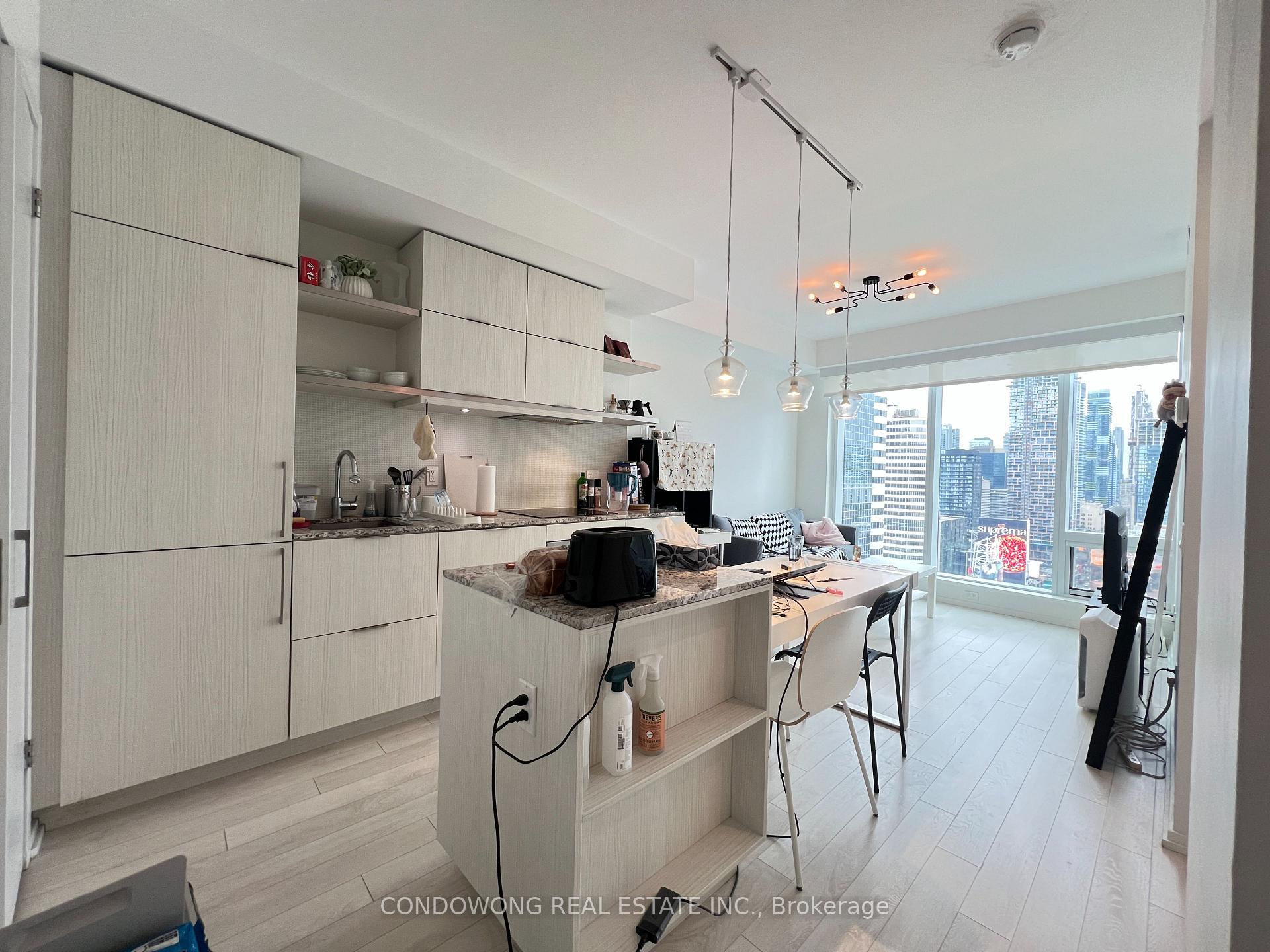 Photo of Unit 2501, 197 Yonge Street