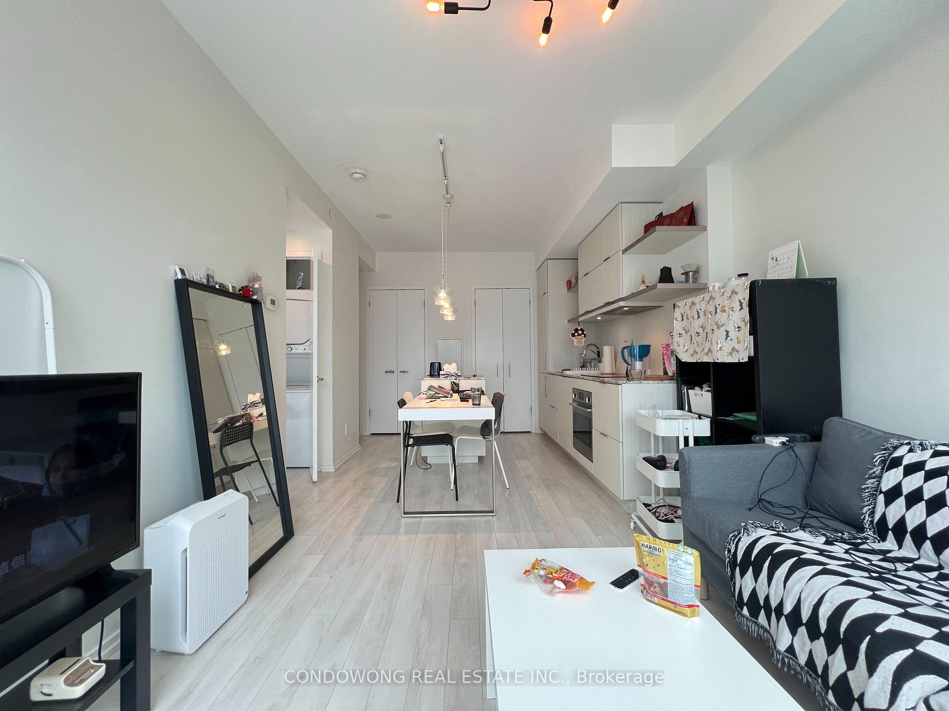 Photo 6 of Unit 2501, 197 Yonge Street, Toronto, Church-Yonge Corridor — HOMEH