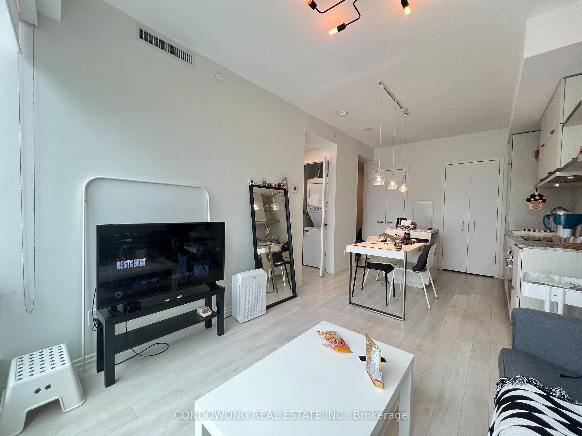 Photo 7 of Unit 2501, 197 Yonge Street, Toronto, Church-Yonge Corridor — HOMEH