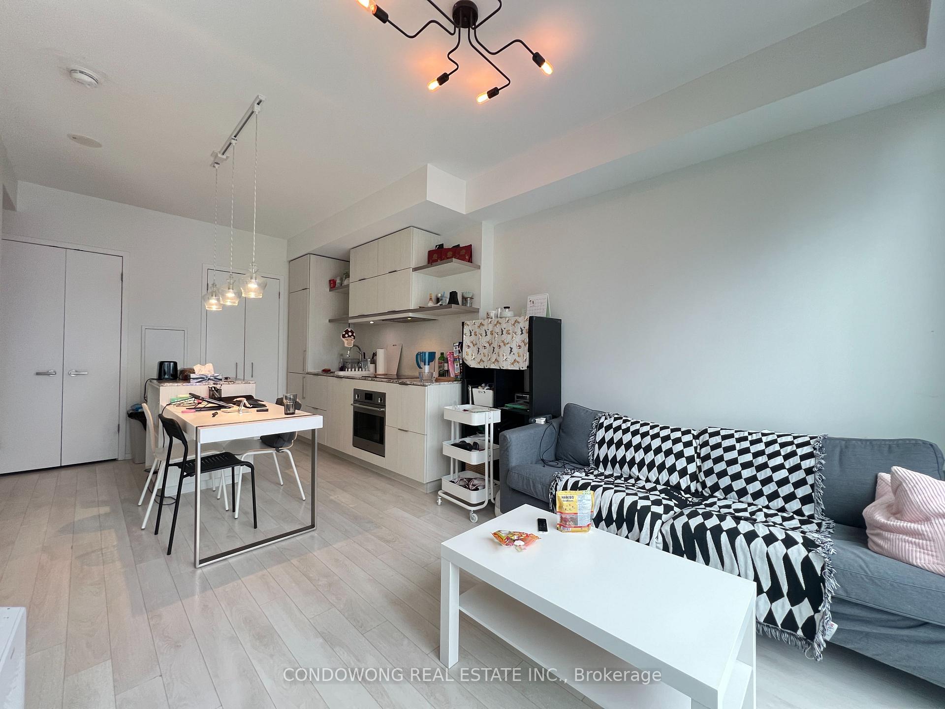 Photo 8 of Unit 2501, 197 Yonge Street, Toronto, Church-Yonge Corridor — HOMEH