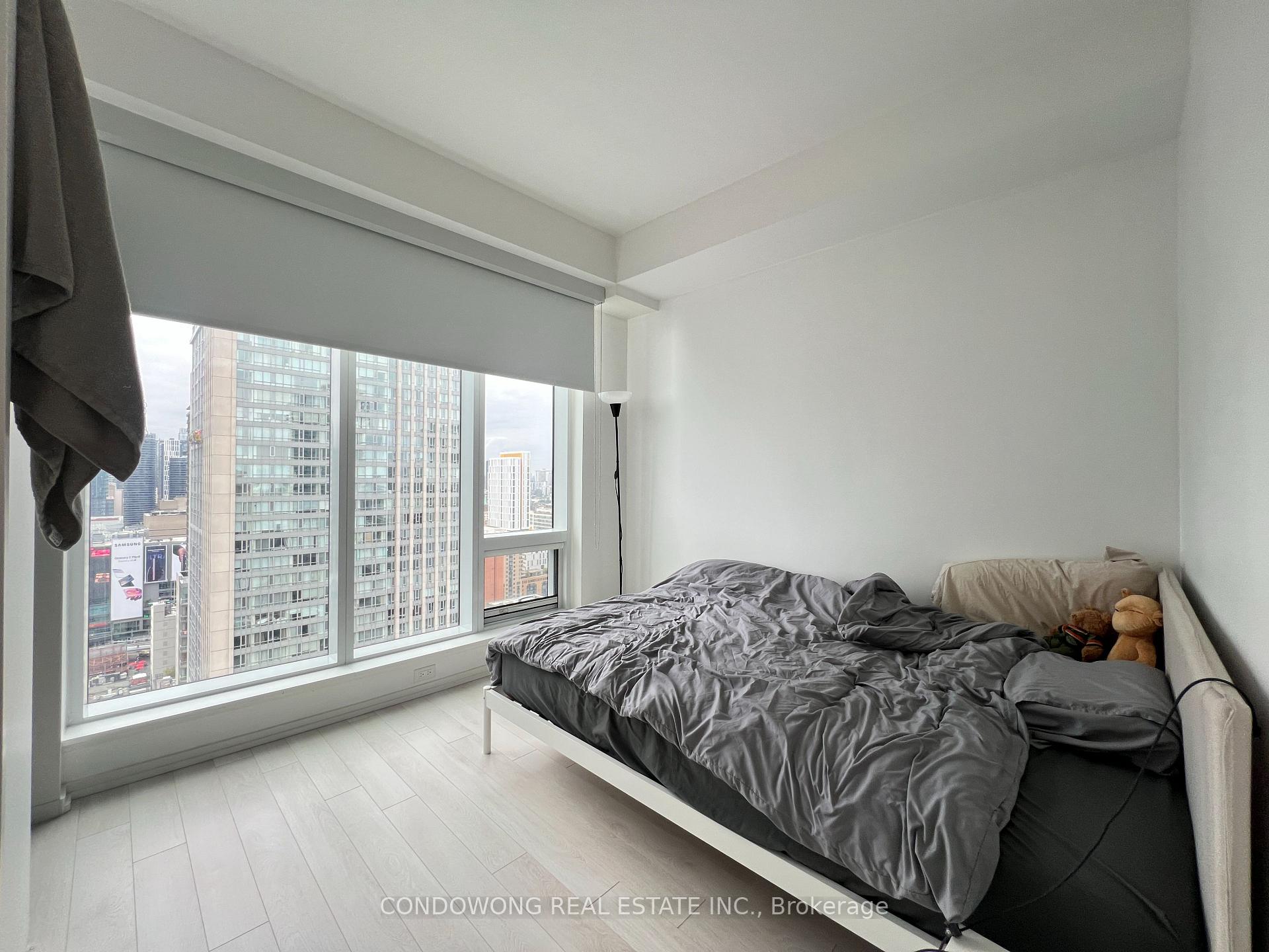 Photo 11 of Unit 2501, 197 Yonge Street, Toronto, Church-Yonge Corridor — HOMEH