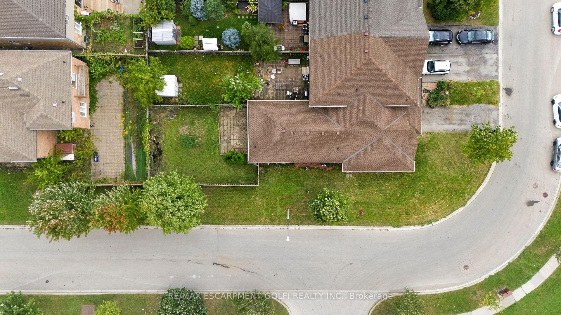 Photo 34 of 27 Pisa Drive, Hamilton, Lakeshore — HOMEH