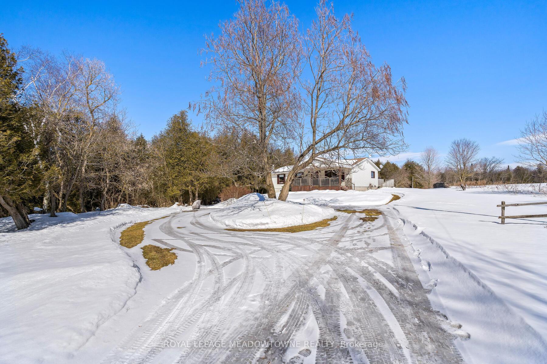 Photo 5 of 8847 Sideroad 27 Road, Erin, Rural Erin — HOMEH