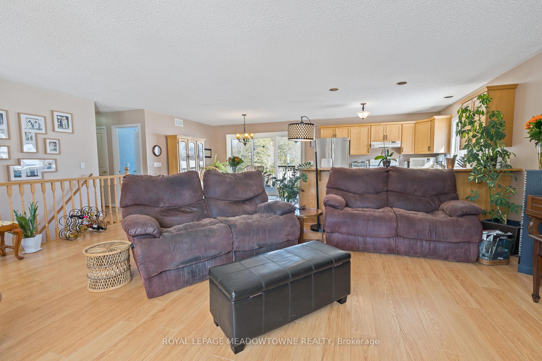 Photo 12 of 8847 Sideroad 27 Road, Erin, Rural Erin — HOMEH
