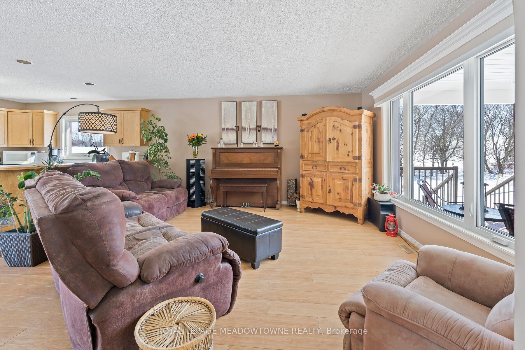 Photo 14 of 8847 Sideroad 27 Road, Erin, Rural Erin — HOMEH