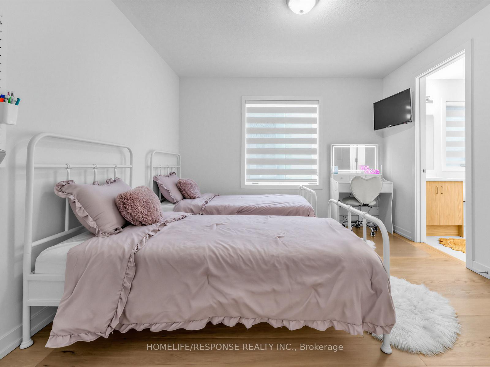 Photo 24 of 13 Stanley Leitch Drive, Erin — HOMEH