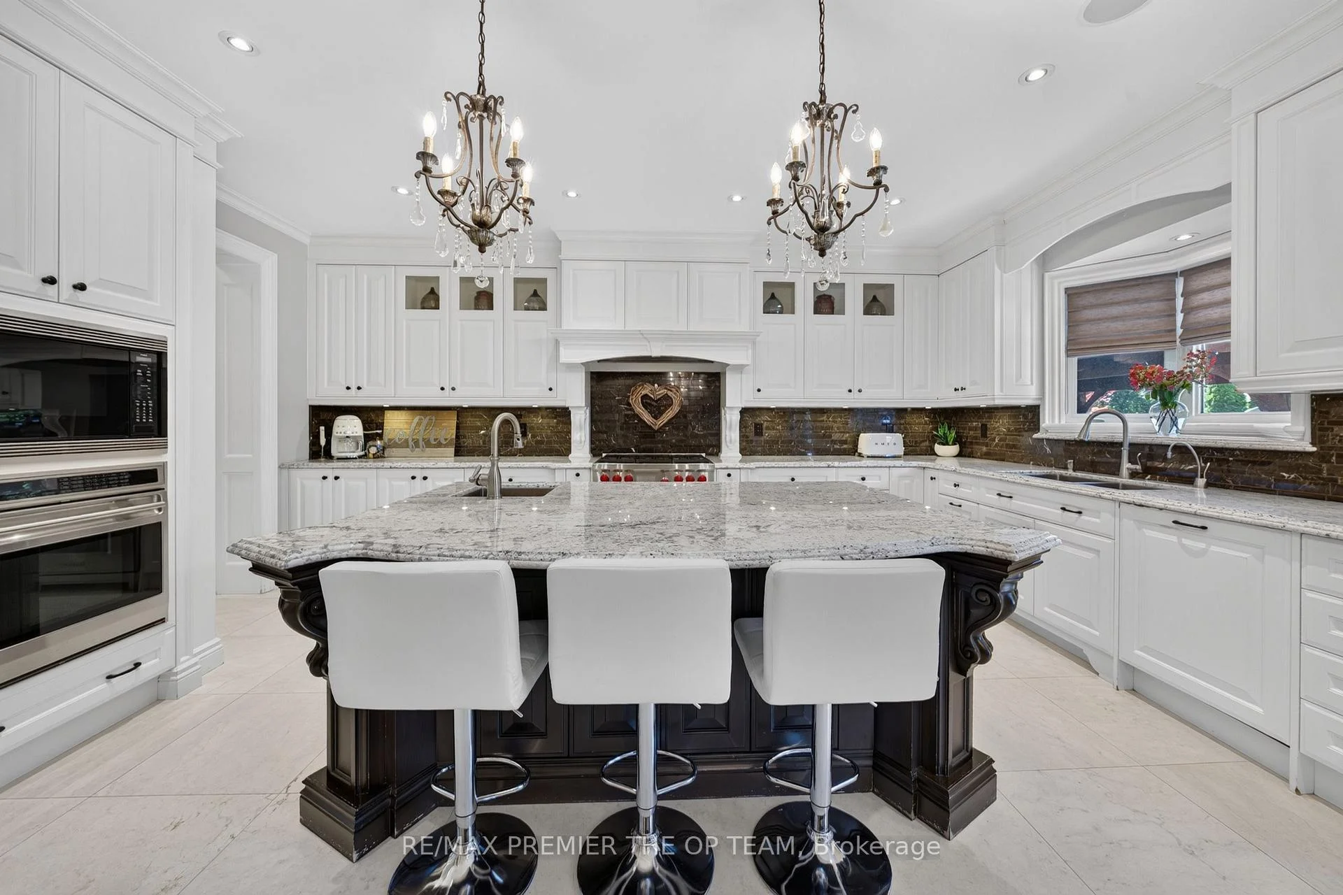 Photo 10 of 38 Gentle Fox Drive, Caledon, Rural Caledon — HOMEH