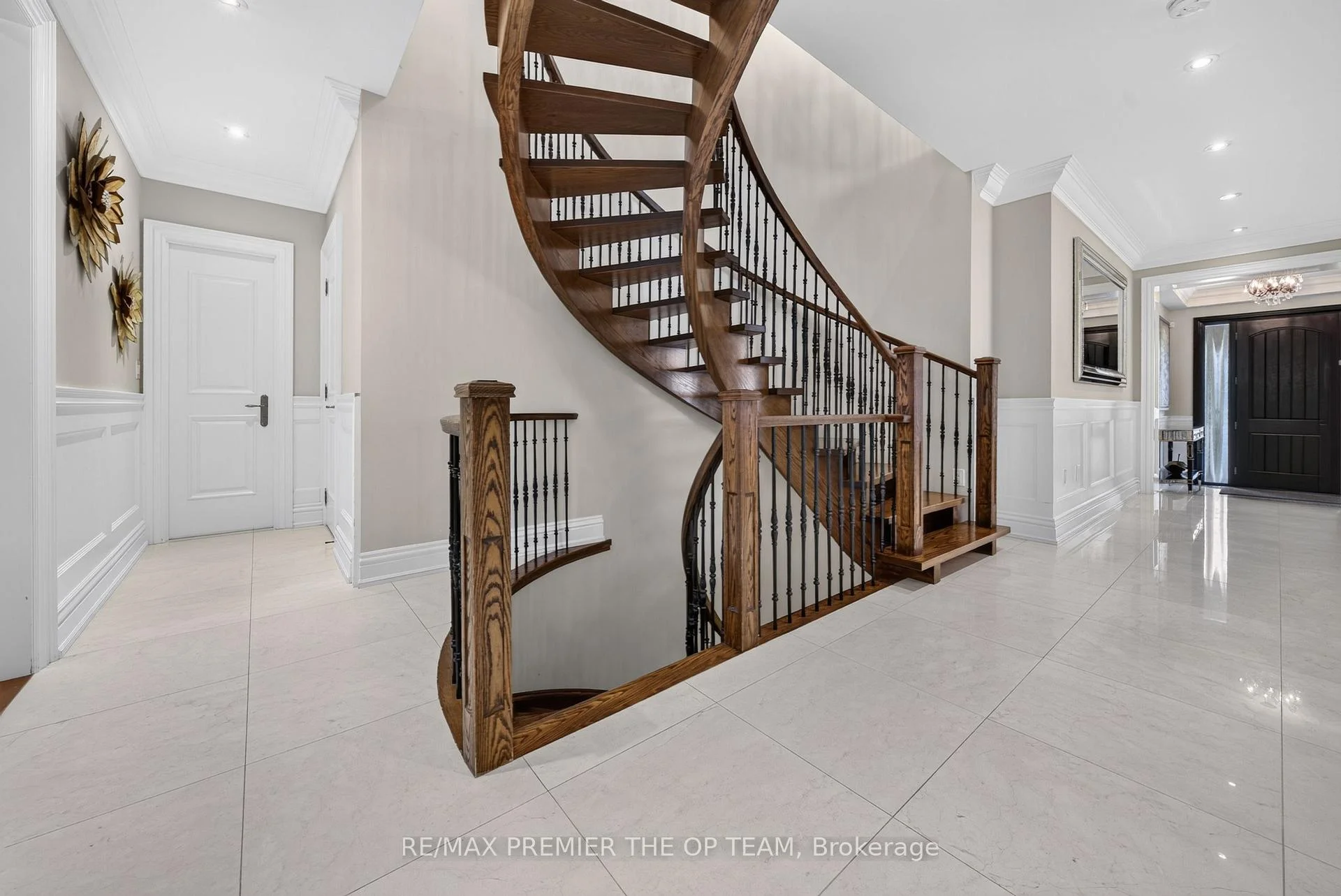 Photo 21 of 38 Gentle Fox Drive, Caledon, Rural Caledon — HOMEH