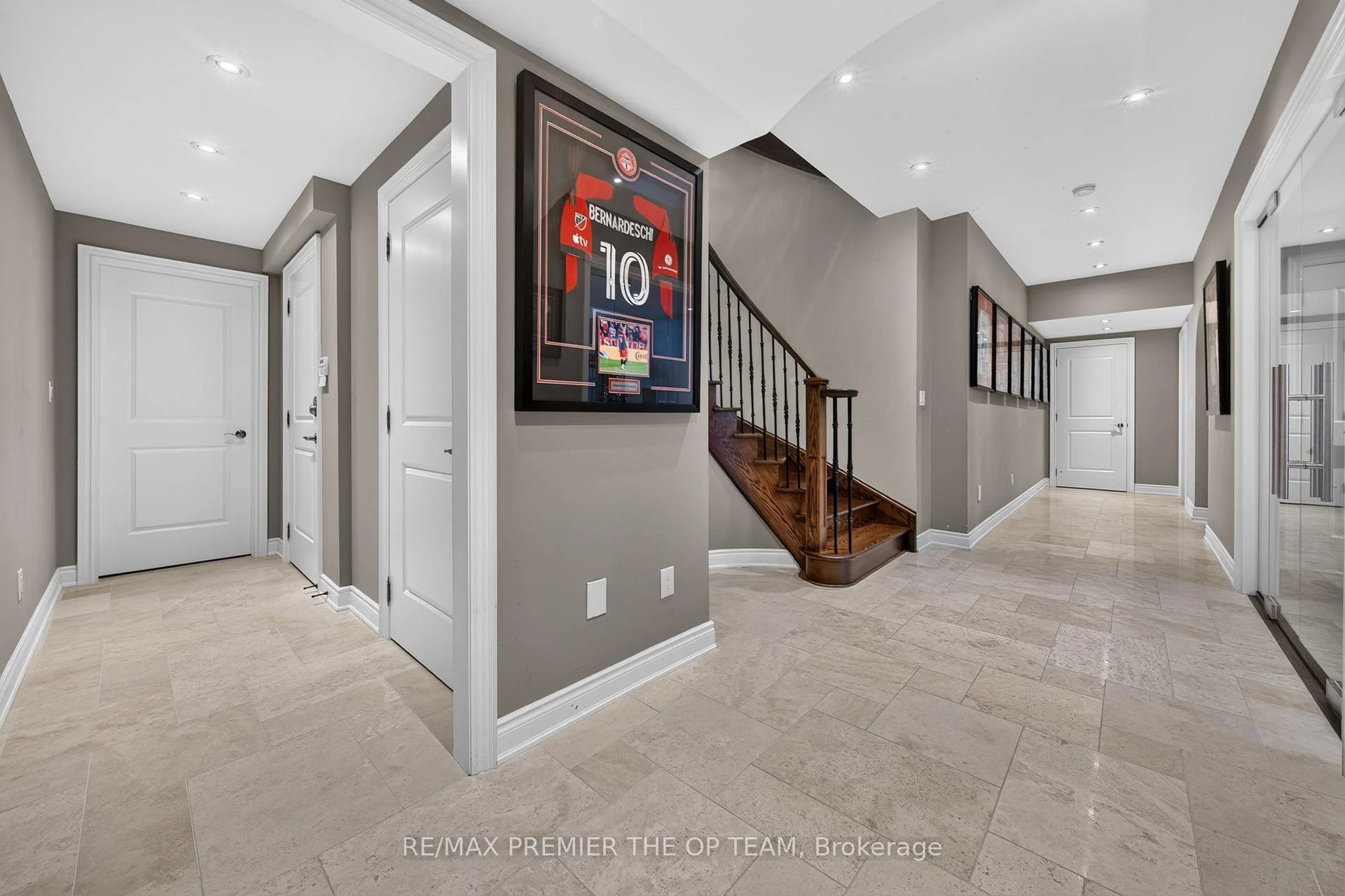 Photo 22 of 38 Gentle Fox Drive, Caledon, Rural Caledon — HOMEH
