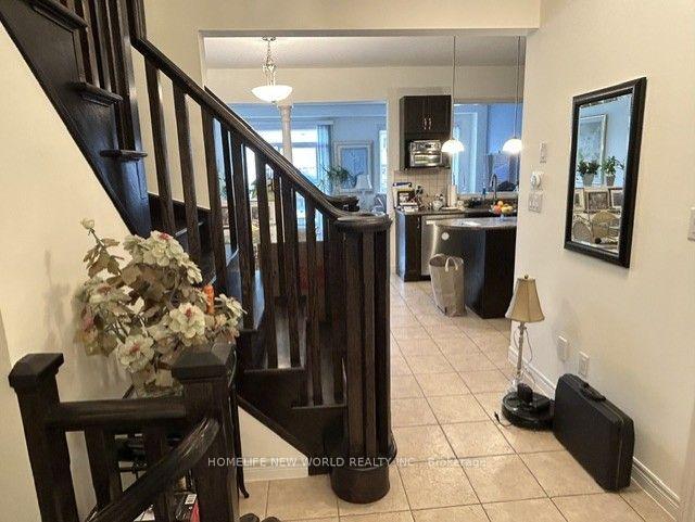 Photo 6 of 41 Millhouse Court, Vaughan, Patterson — HOMEH