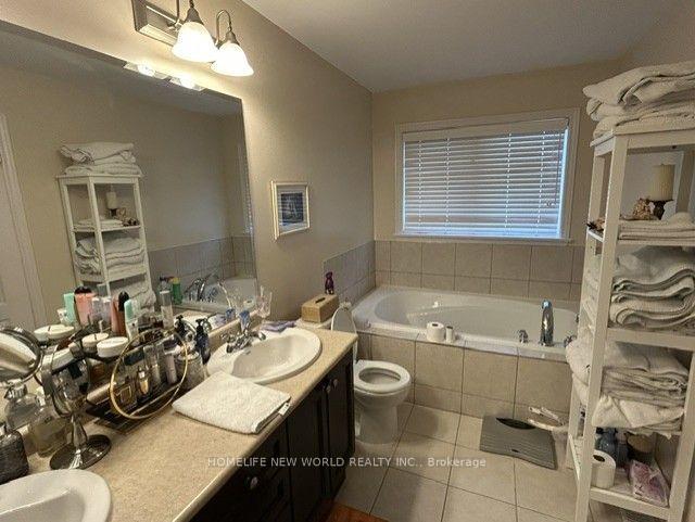 Photo 13 of 41 Millhouse Court, Vaughan, Patterson — HOMEH