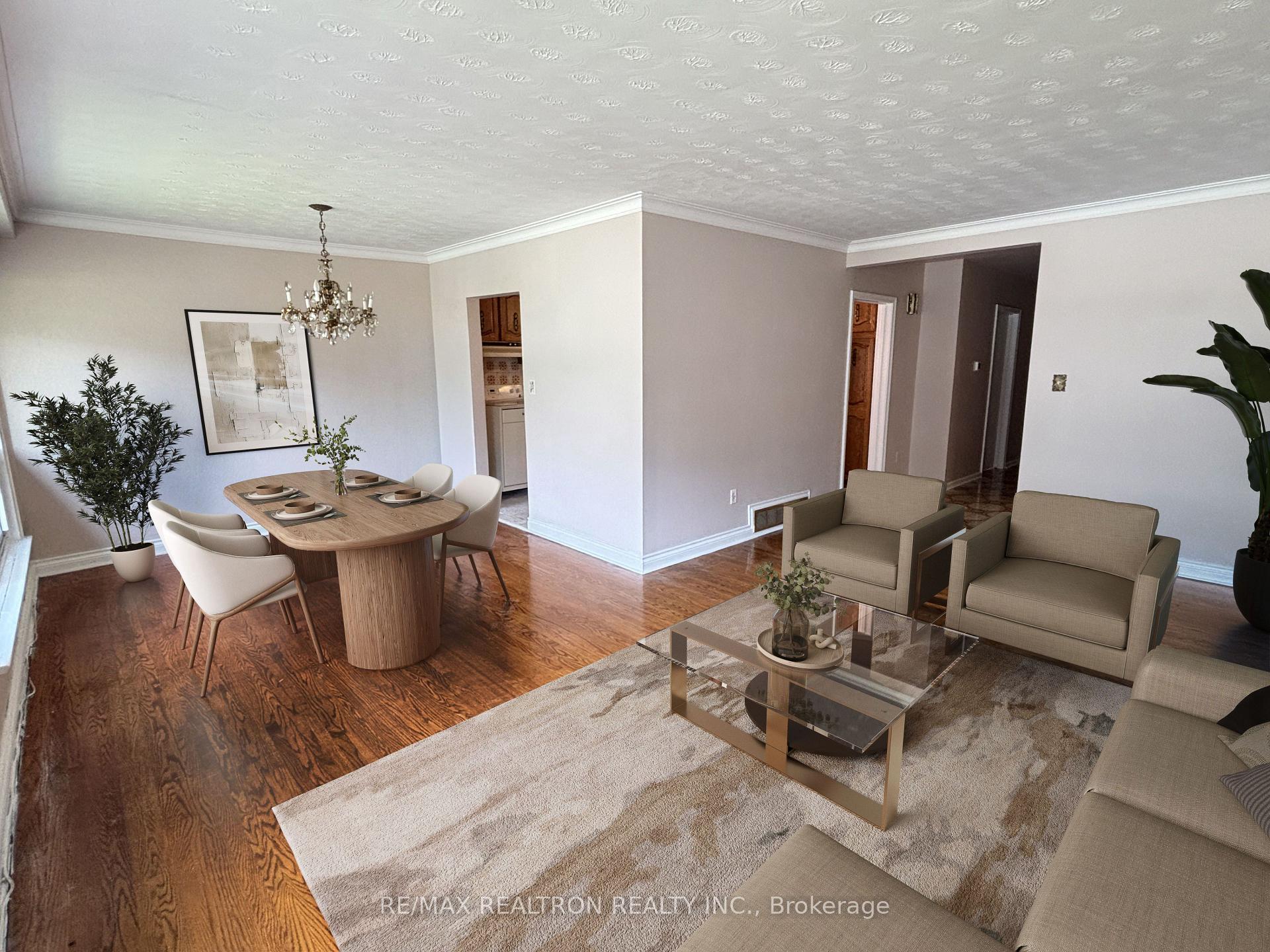 Photo 11 of 97 Overbrook Place, North York, Bathurst Manor — HOMEH