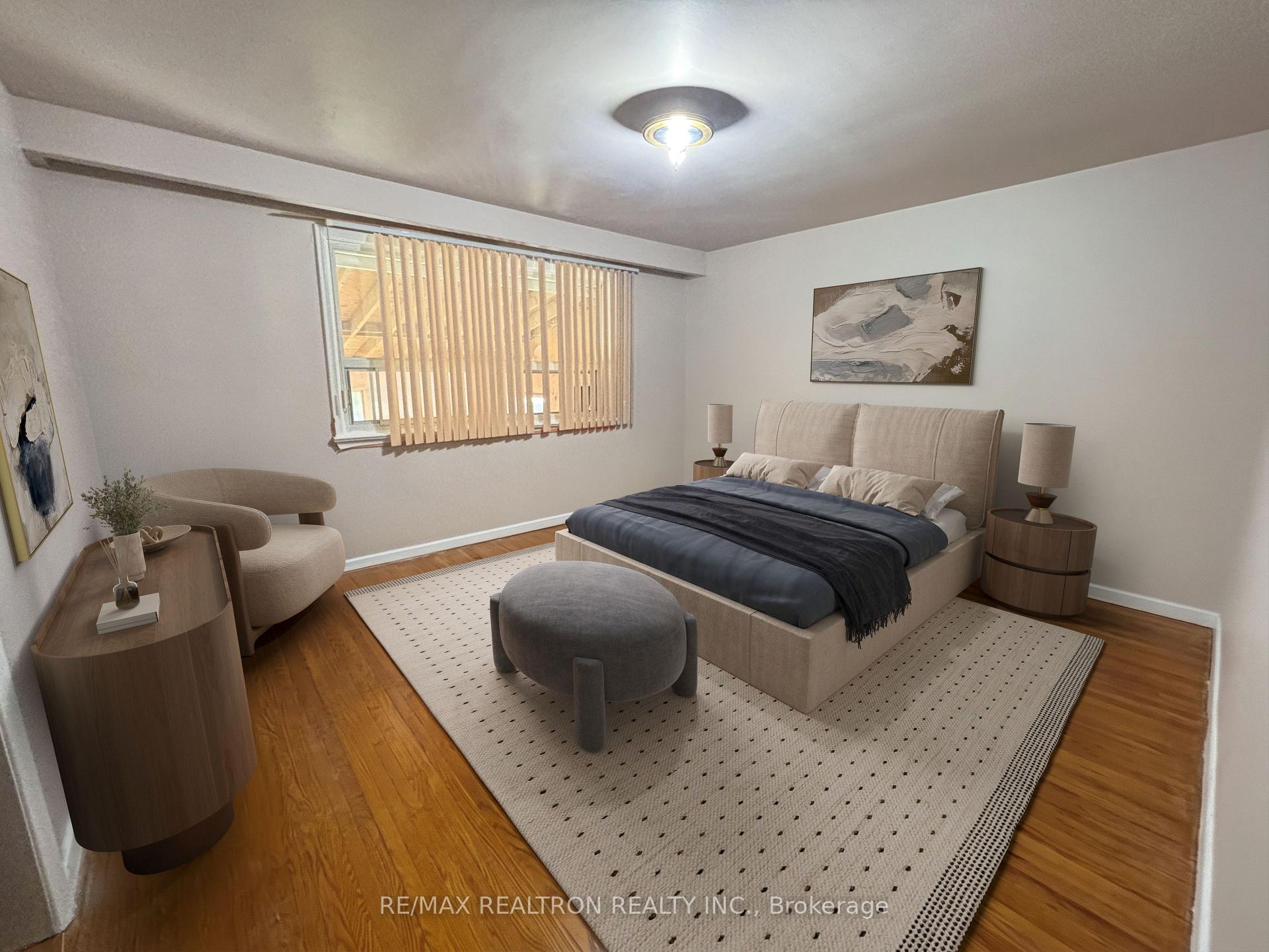 Photo 22 of 97 Overbrook Place, North York, Bathurst Manor — HOMEH