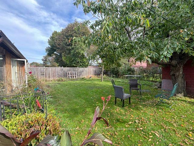 Photo 49 of 97 Overbrook Place, North York, Bathurst Manor — HOMEH