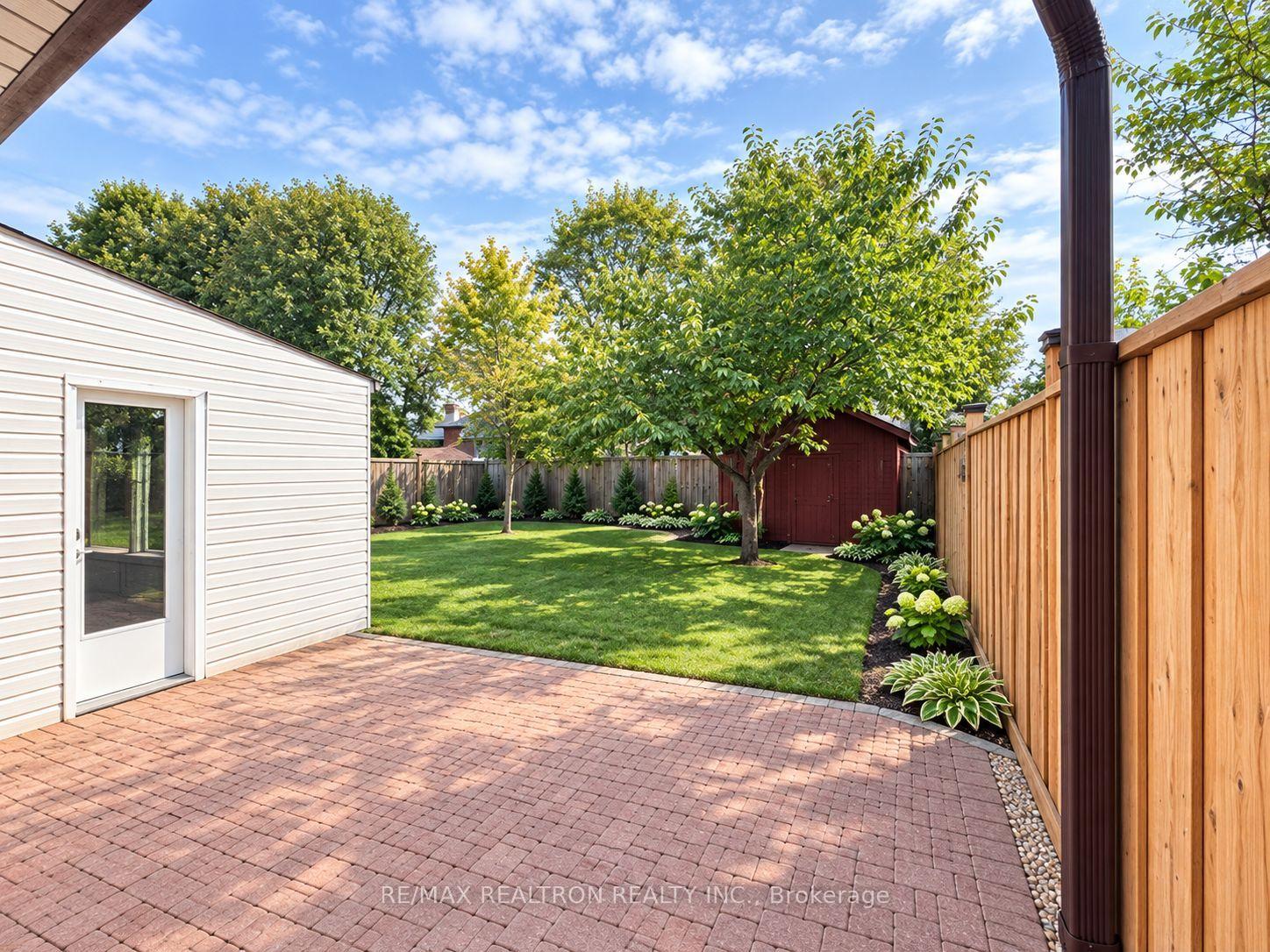 Photo 48 of 97 Overbrook Place, North York, Bathurst Manor — HOMEH