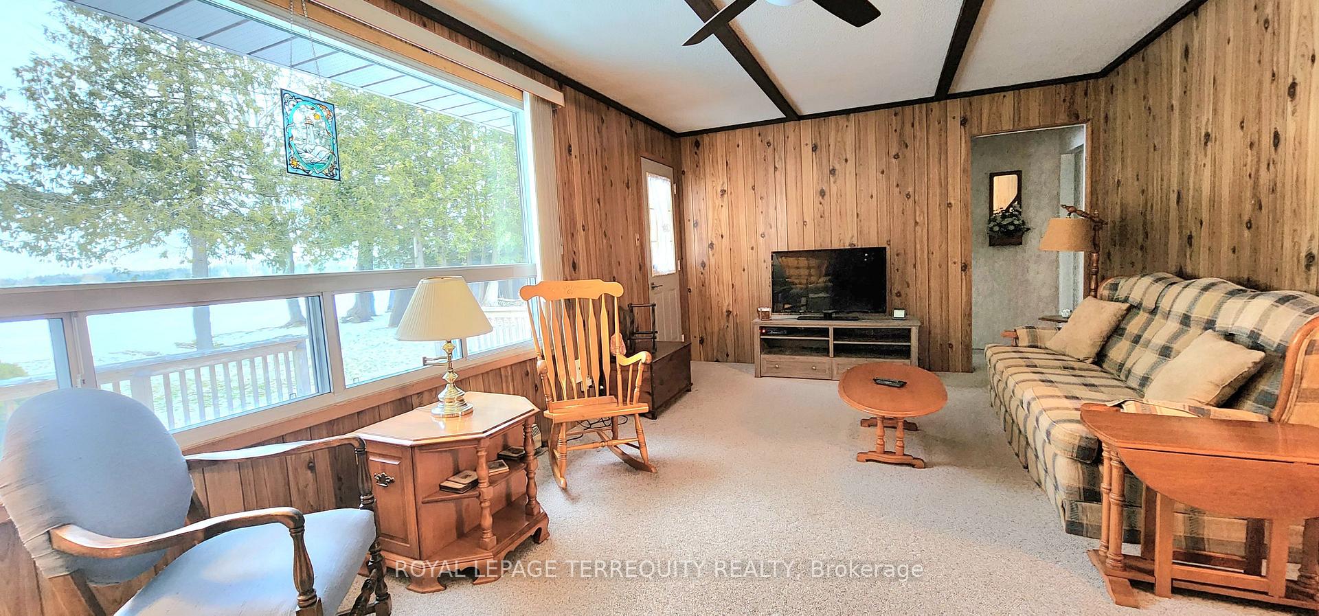 Photo 6 of 117 Clifford Drive, Kawartha Lakes, Verulam — HOMEH