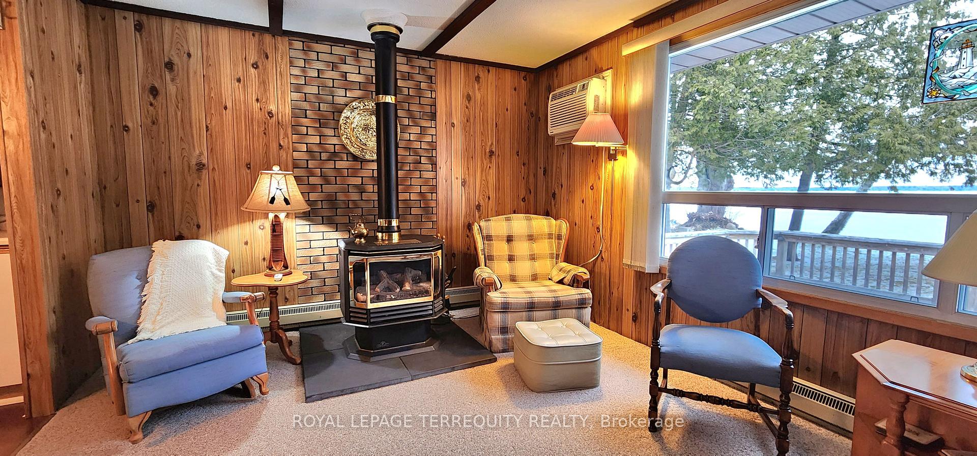 Photo 8 of 117 Clifford Drive, Kawartha Lakes, Verulam — HOMEH