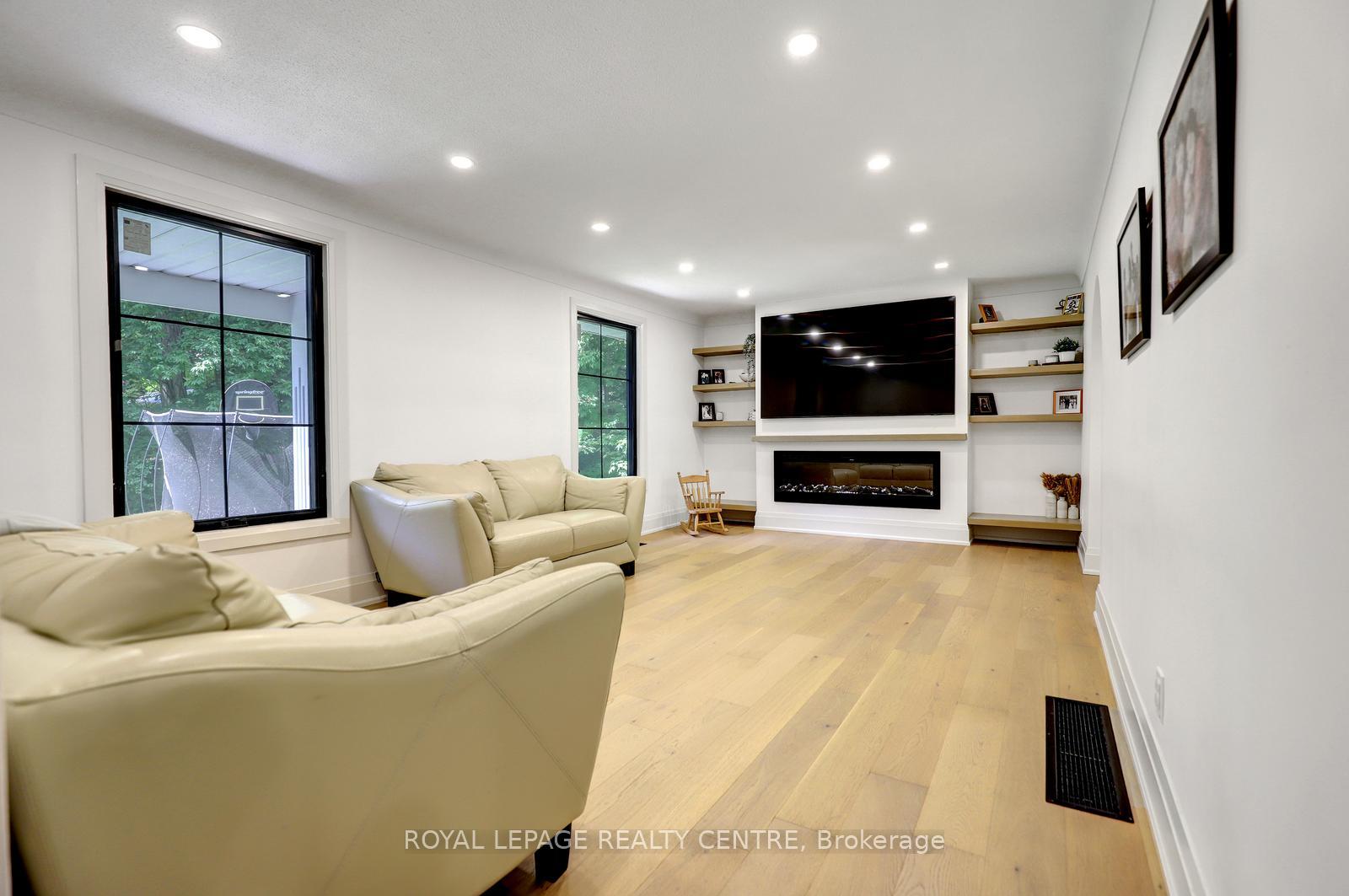 Photo 5 of 69 Glenda Jane Drive, Milton, Campbellville — HOMEH