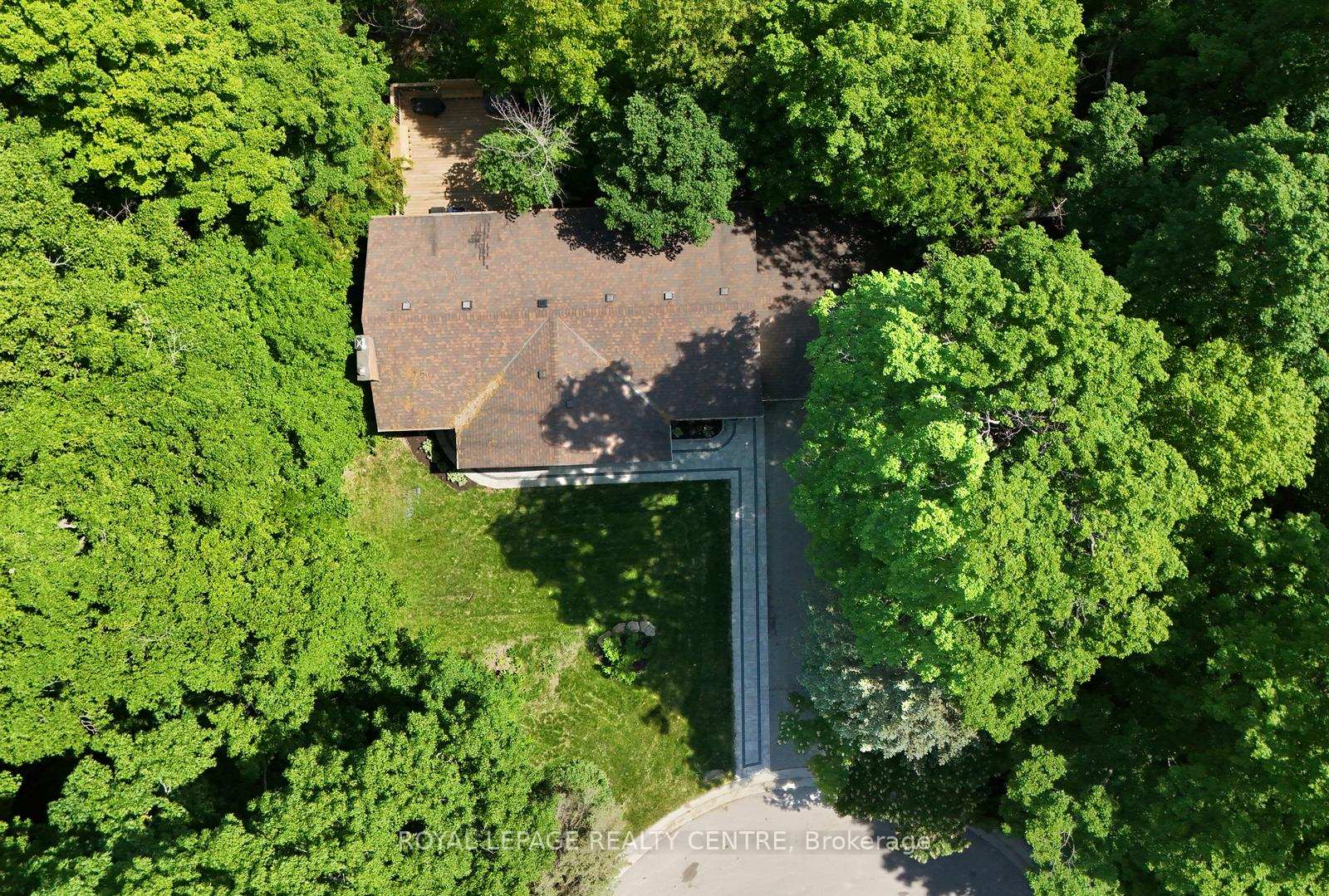 Photo 39 of 69 Glenda Jane Drive, Milton, Campbellville — HOMEH