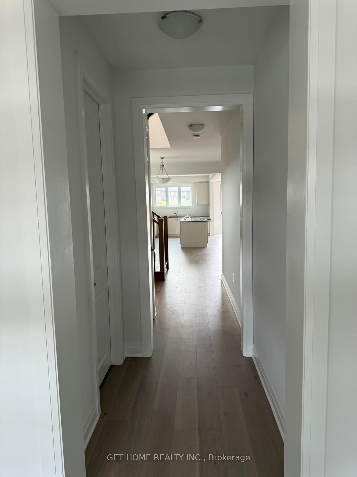 Photo 2 of 314 Millstone Street, Kitchener, Huron Park — HOMEH