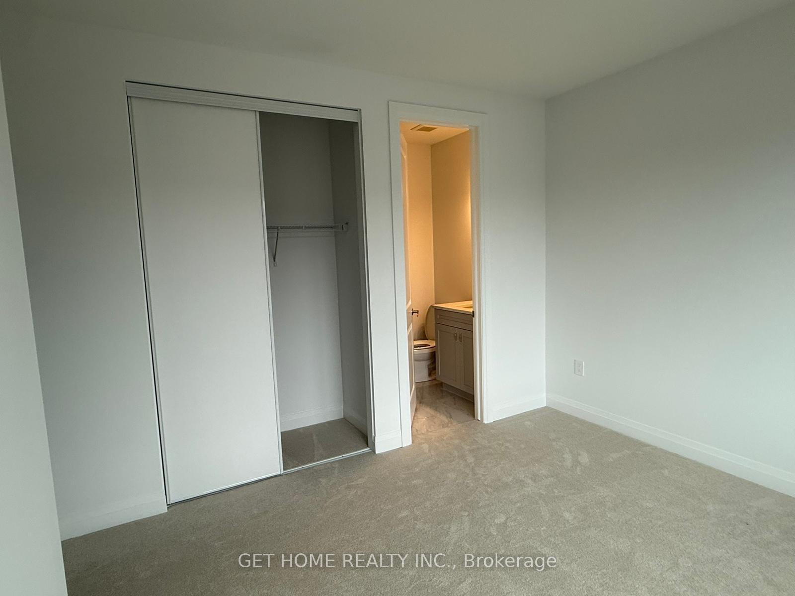 Photo 3 of 314 Millstone Street, Kitchener, Huron Park — HOMEH