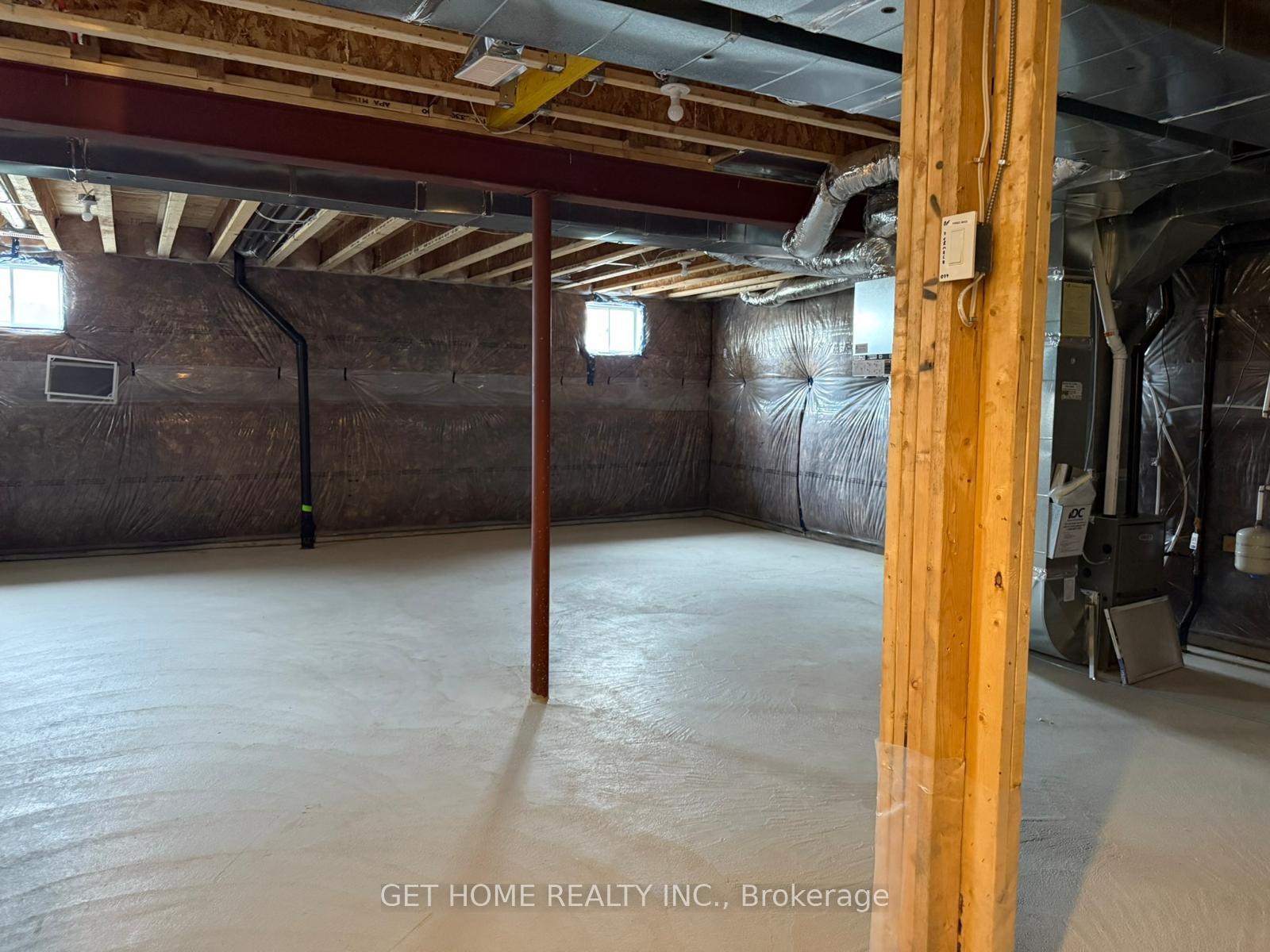Photo 21 of 314 Millstone Street, Kitchener, Huron Park — HOMEH