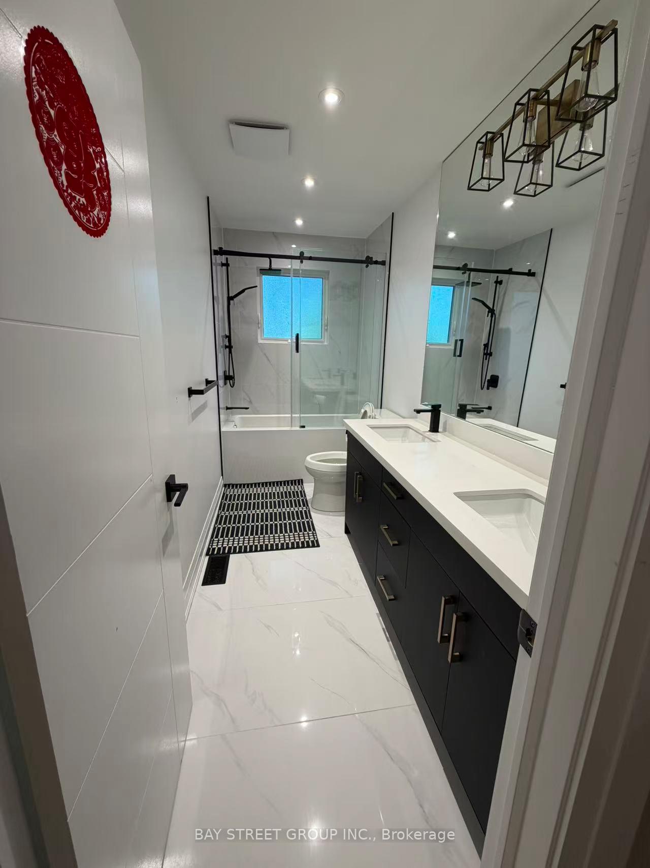 Photo 6 of Unit Room, 25 Jeremy Drive, Markham, Unionville — HOMEH