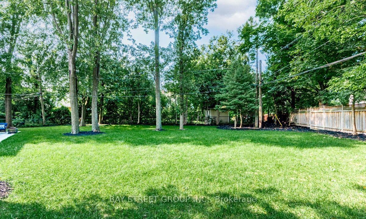 Photo 10 of Unit Room, 25 Jeremy Drive, Markham, Unionville — HOMEH